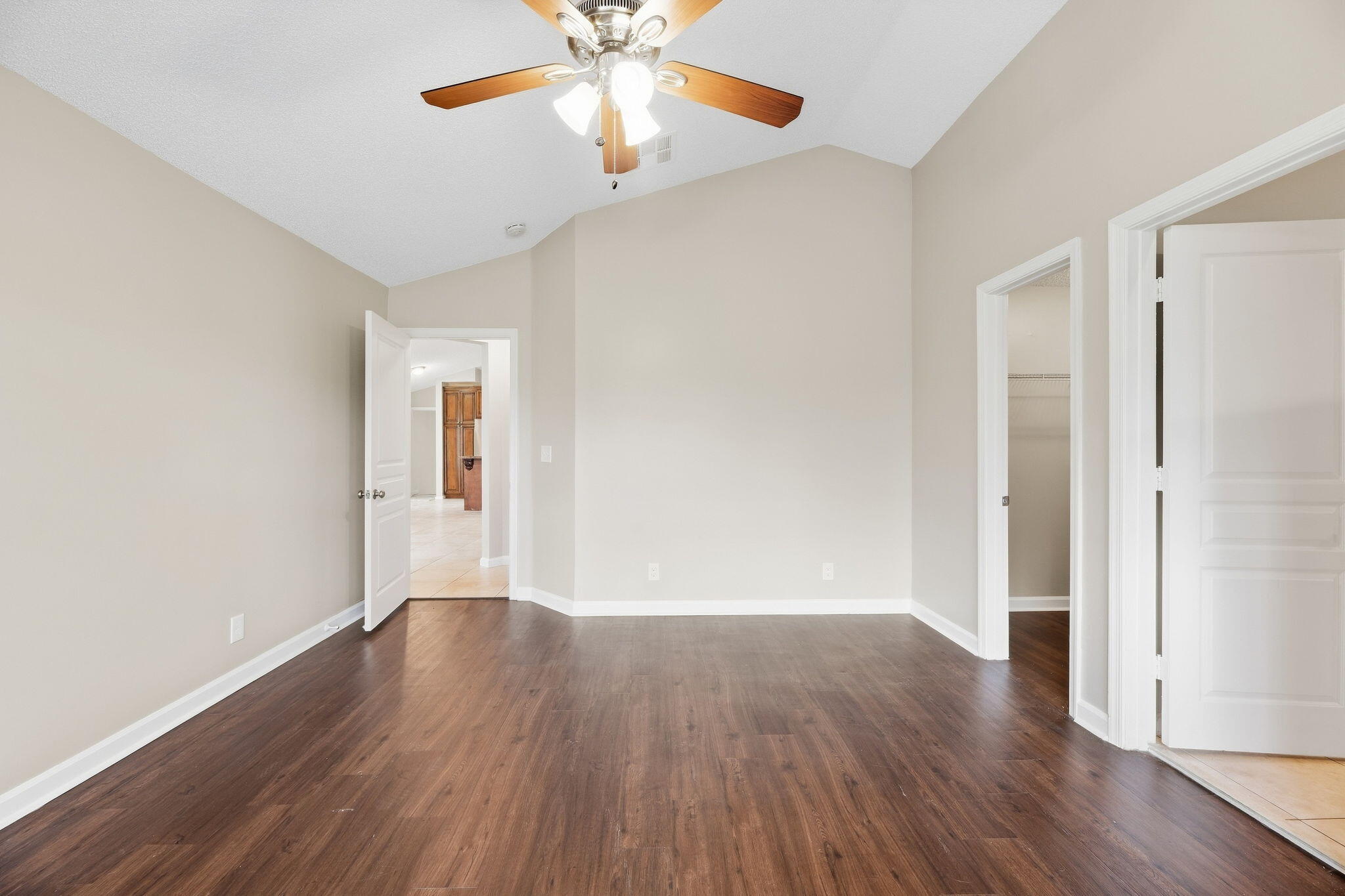 9823 N Grand Duke, Tamarac FL 33321