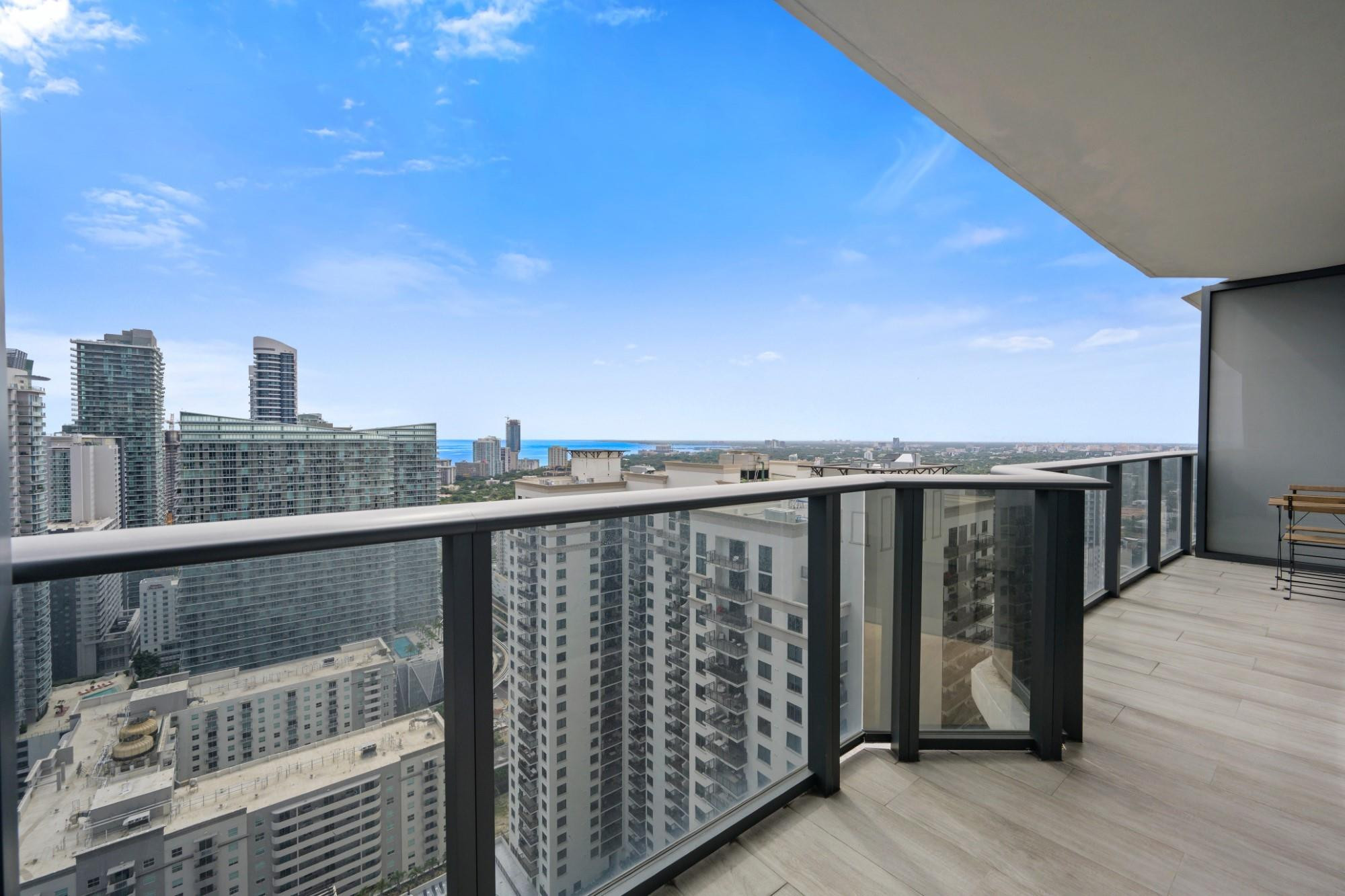 55 SW 9th #3705, Miami FL 33130