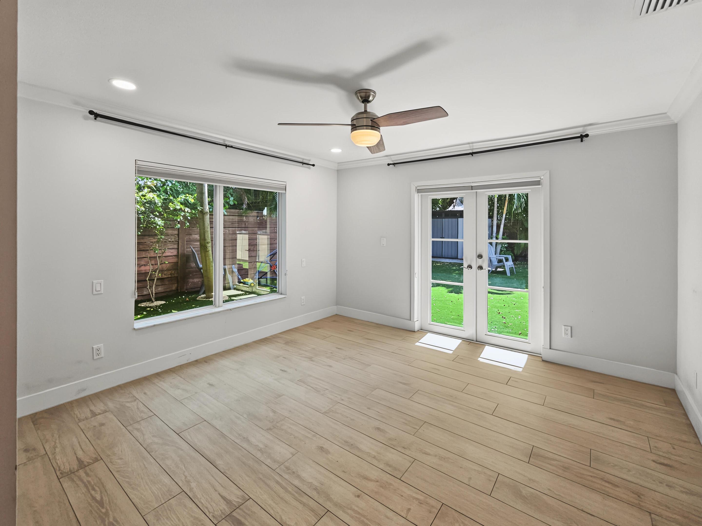 2411 S Olive, West Palm Beach FL 33401