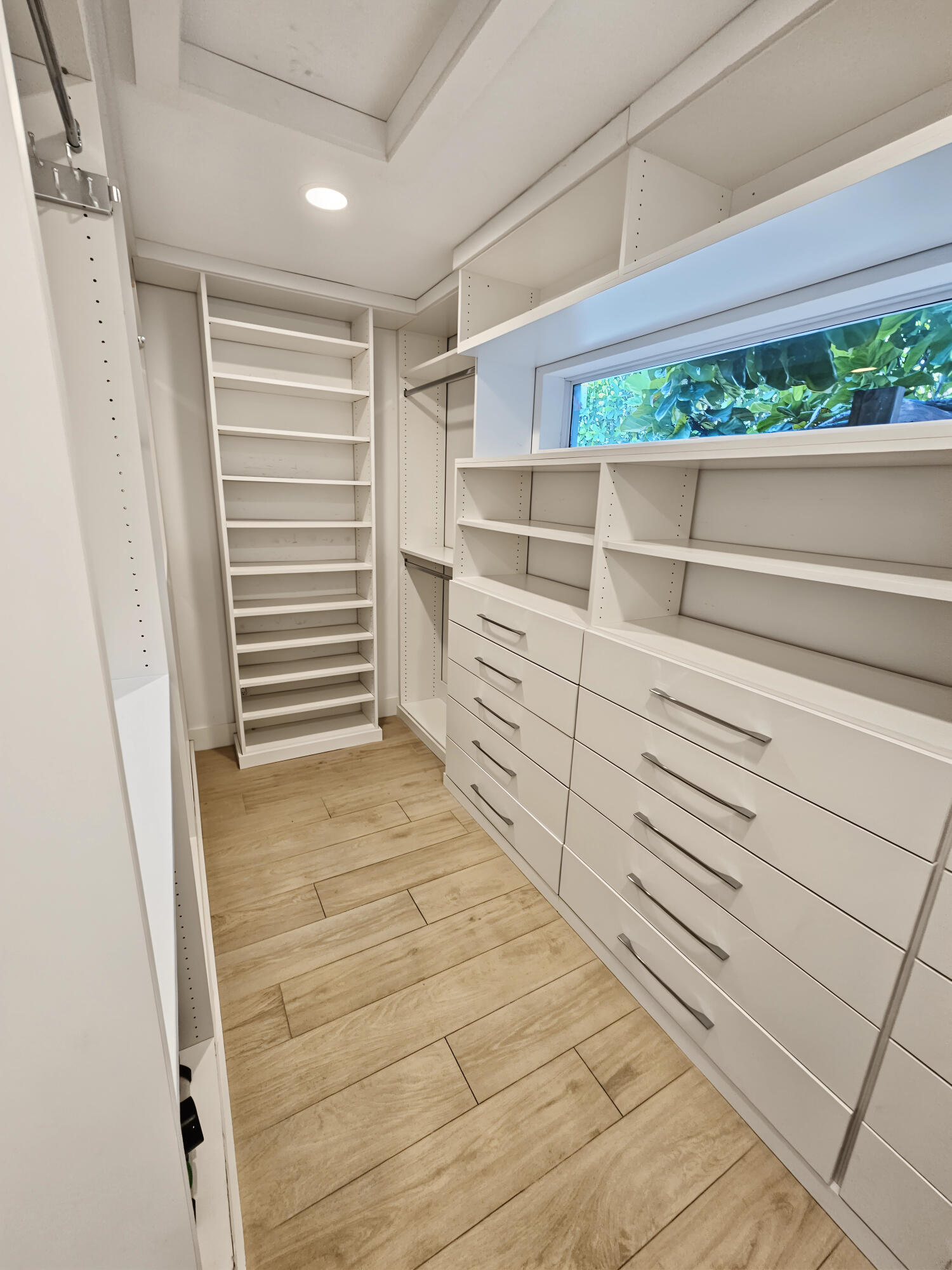 2411 S Olive, West Palm Beach FL 33401