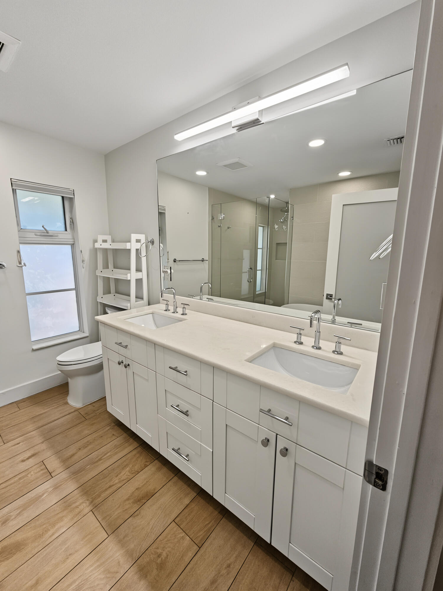 2411 S Olive, West Palm Beach FL 33401