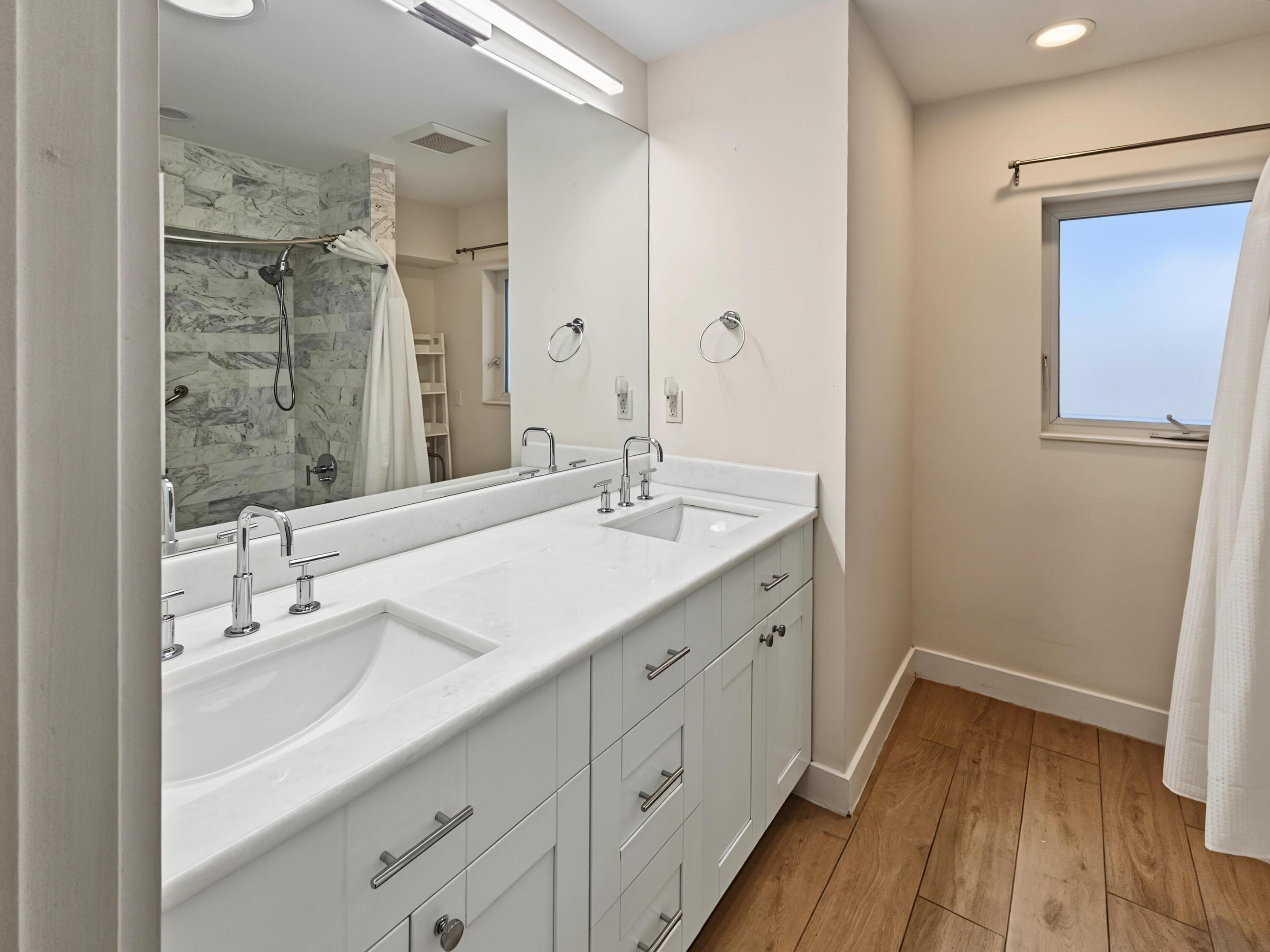 2411 S Olive, West Palm Beach FL 33401