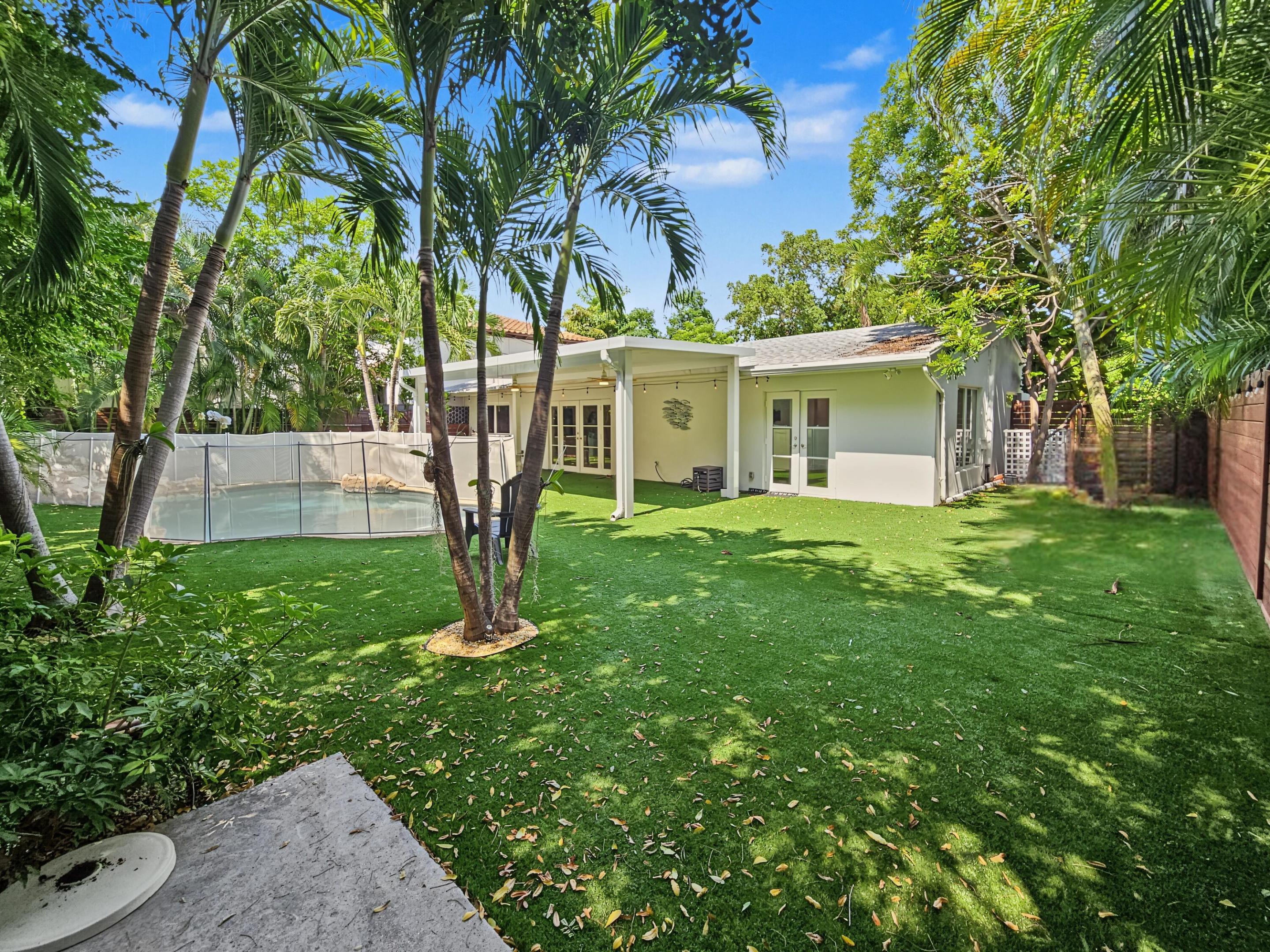 2411 S Olive, West Palm Beach FL 33401