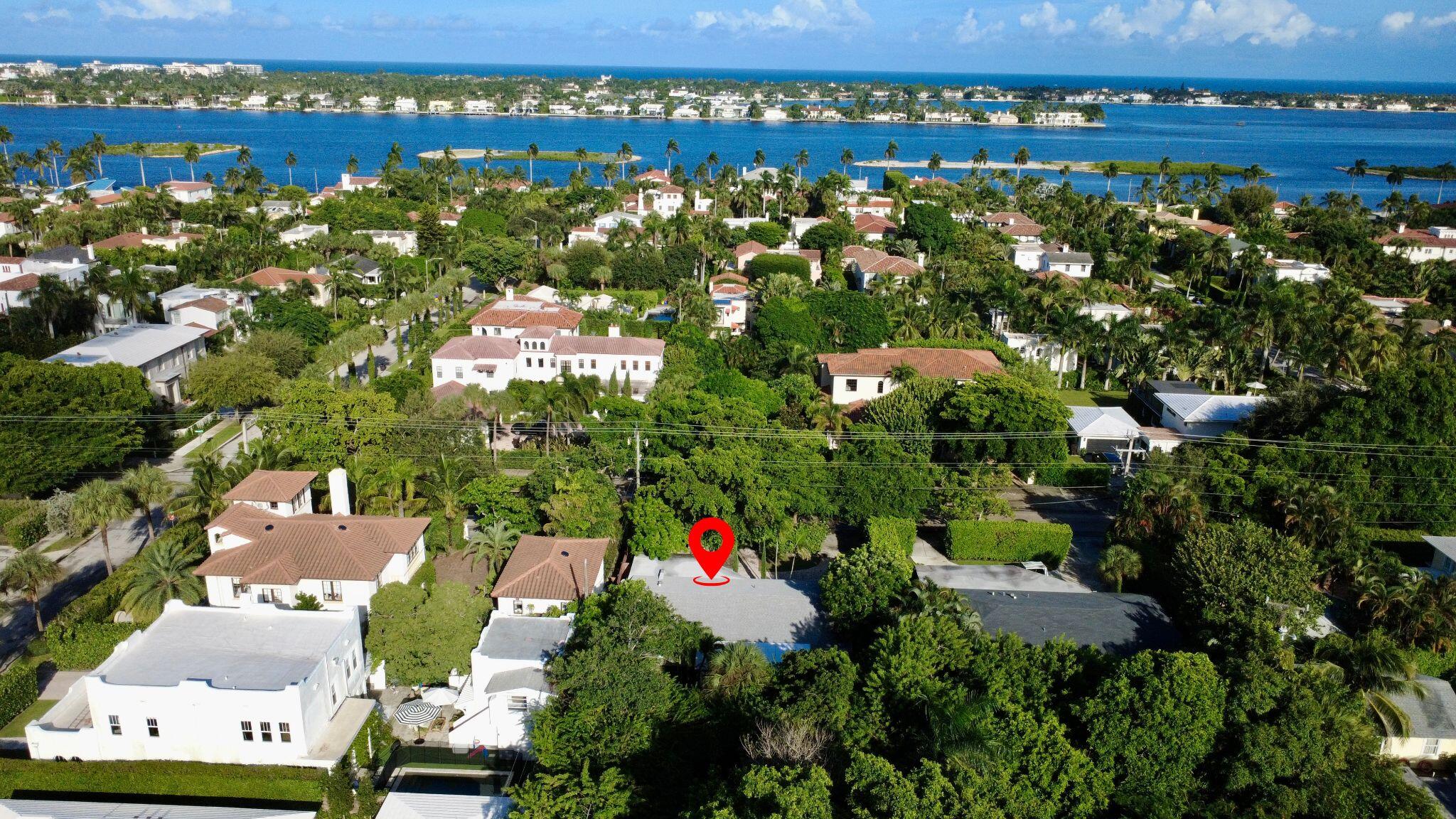 2411 S Olive, West Palm Beach FL 33401
