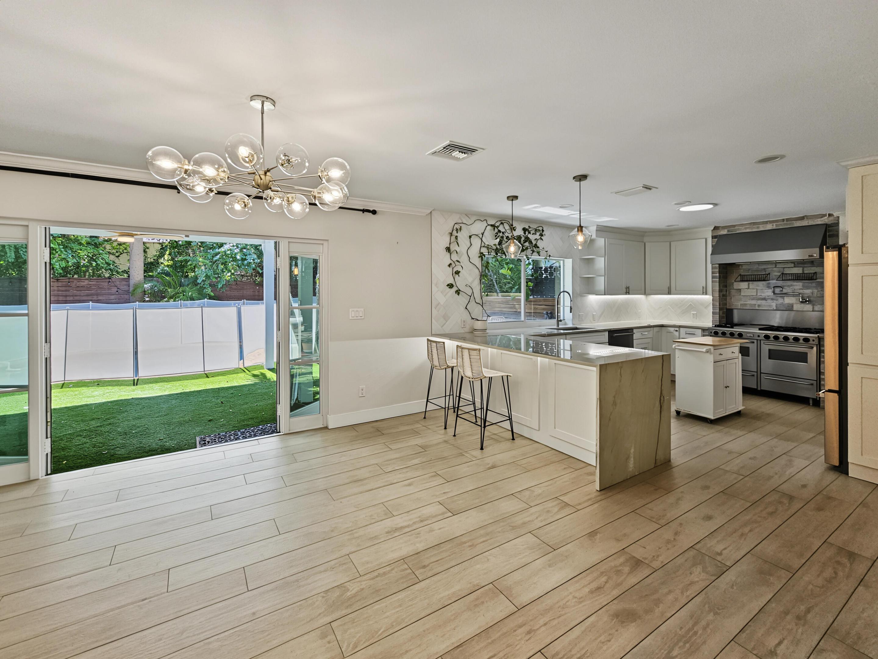 2411 S Olive, West Palm Beach FL 33401