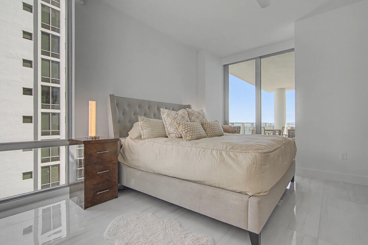 3 WATER CLUB #1201, North Palm Beach FL 33408
