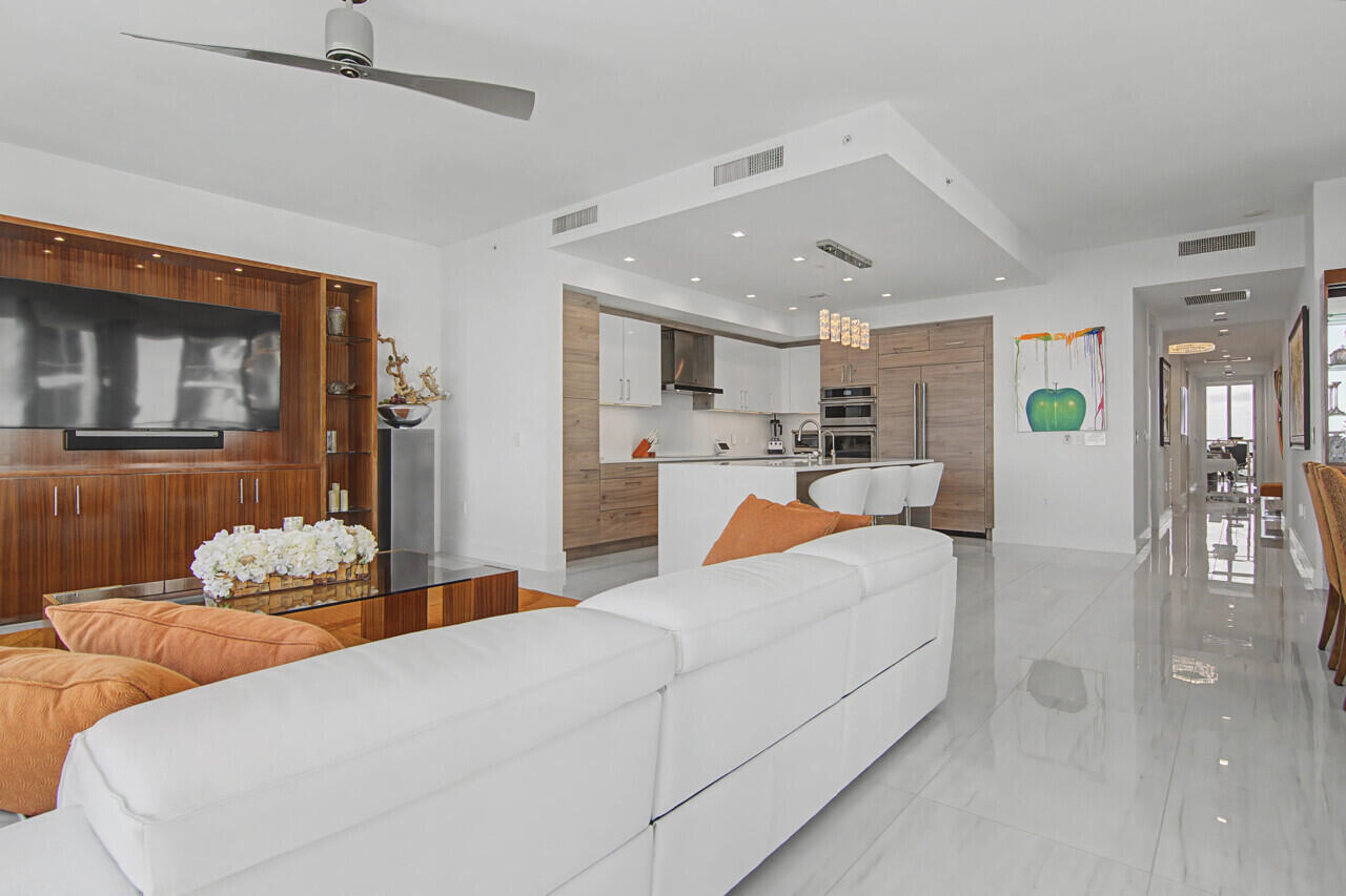 3 WATER CLUB #1201, North Palm Beach FL 33408