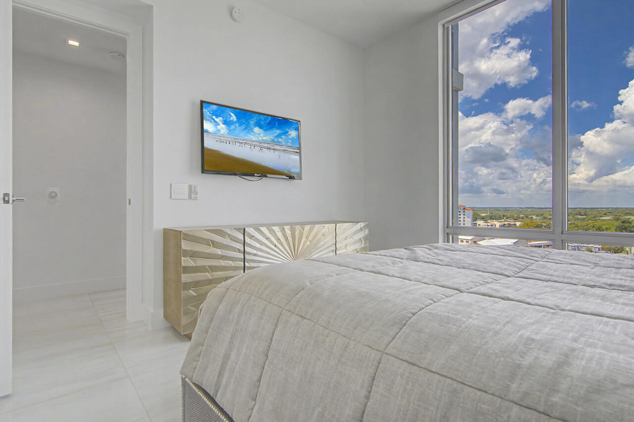 3 WATER CLUB #1201, North Palm Beach FL 33408