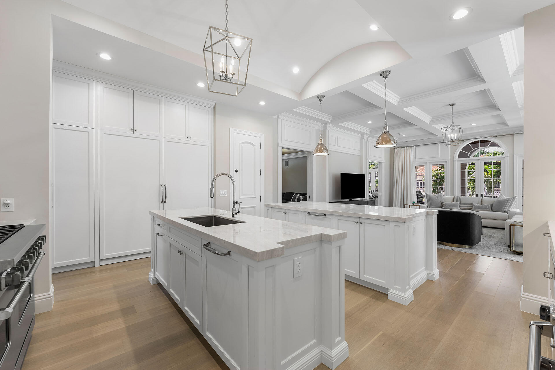 251 W Coconut Palm, Boca Raton FL 33432
