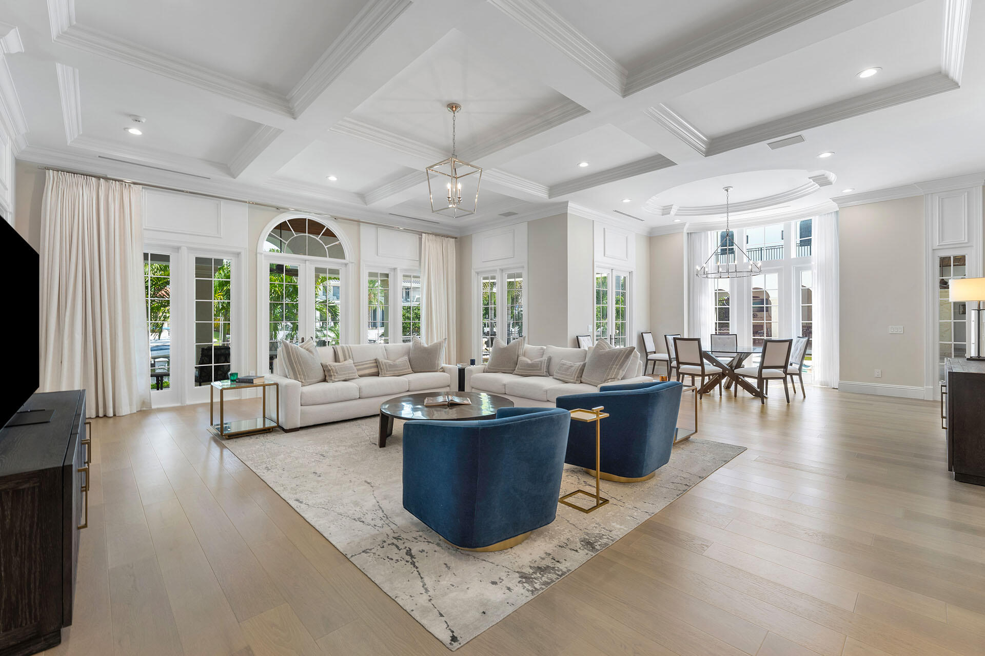 251 W Coconut Palm, Boca Raton FL 33432