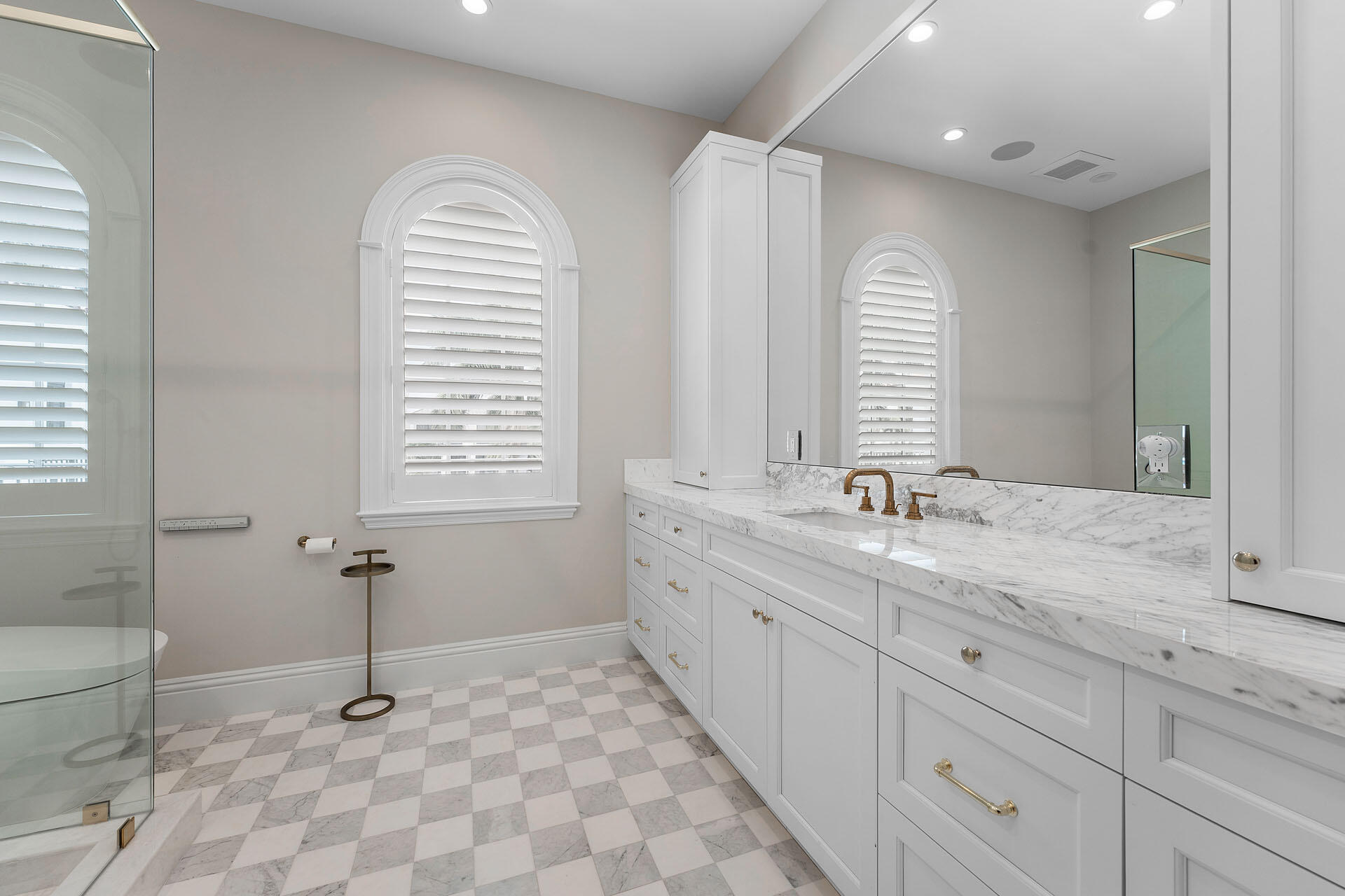 251 W Coconut Palm, Boca Raton FL 33432
