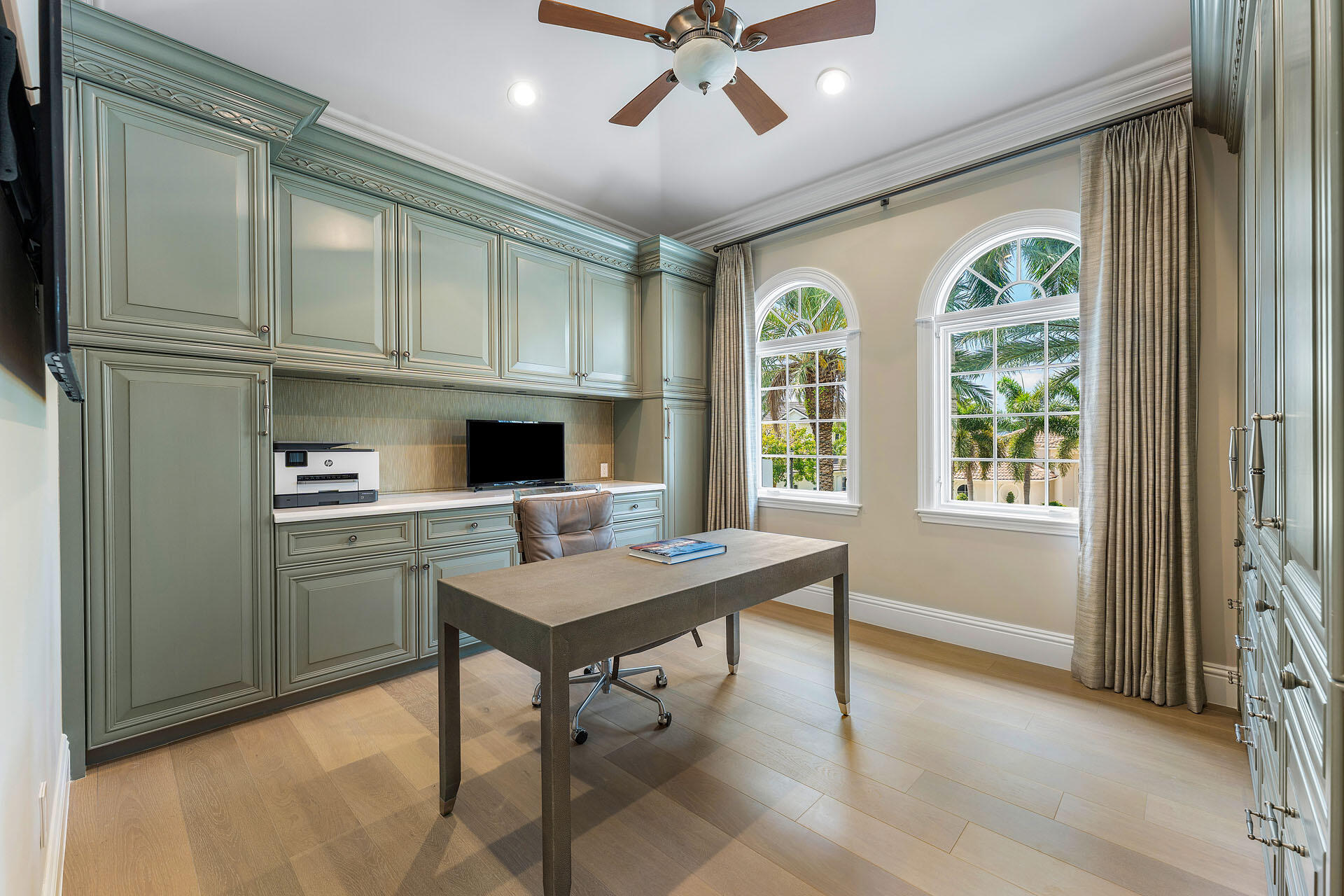 251 W Coconut Palm, Boca Raton FL 33432