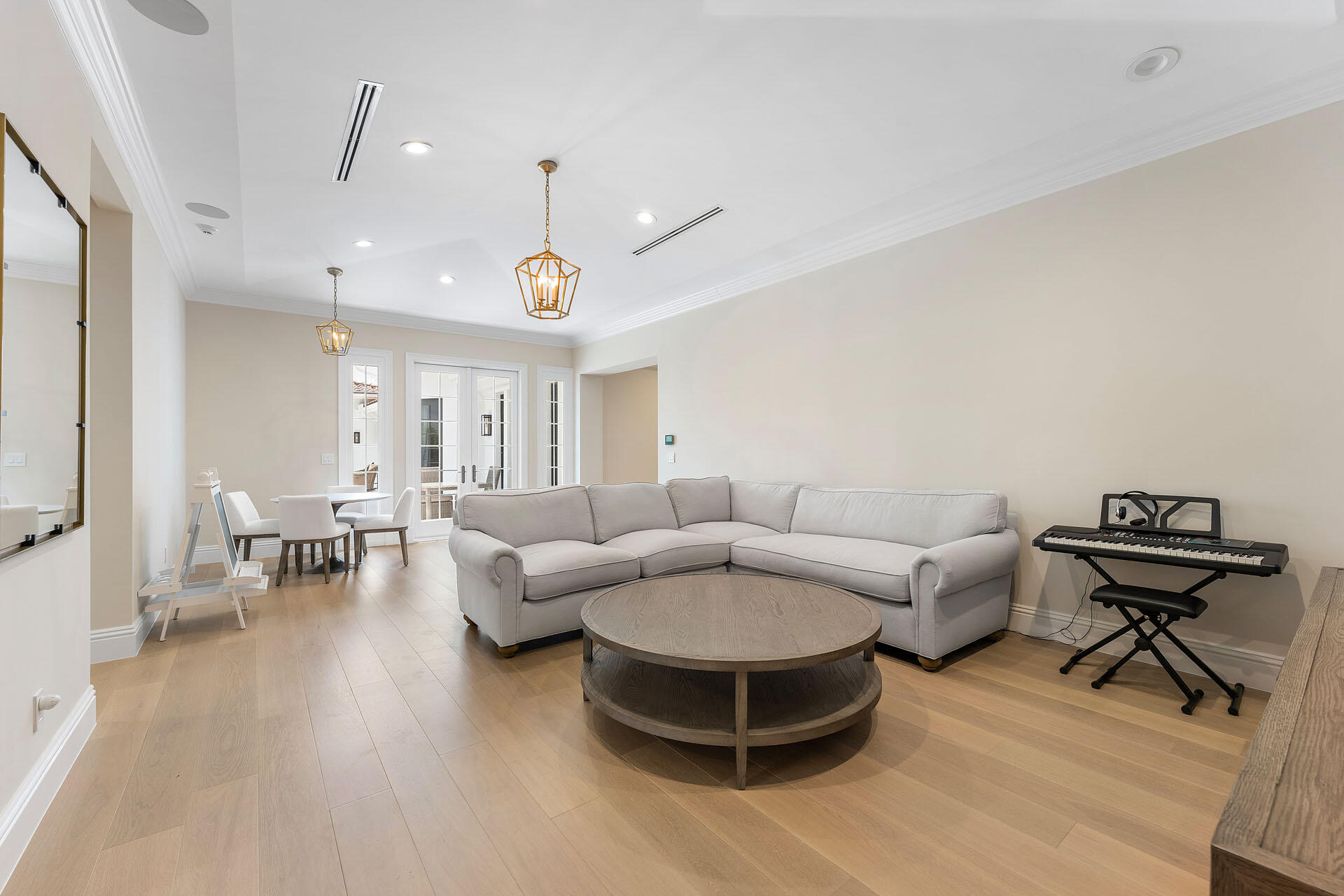 251 W Coconut Palm, Boca Raton FL 33432