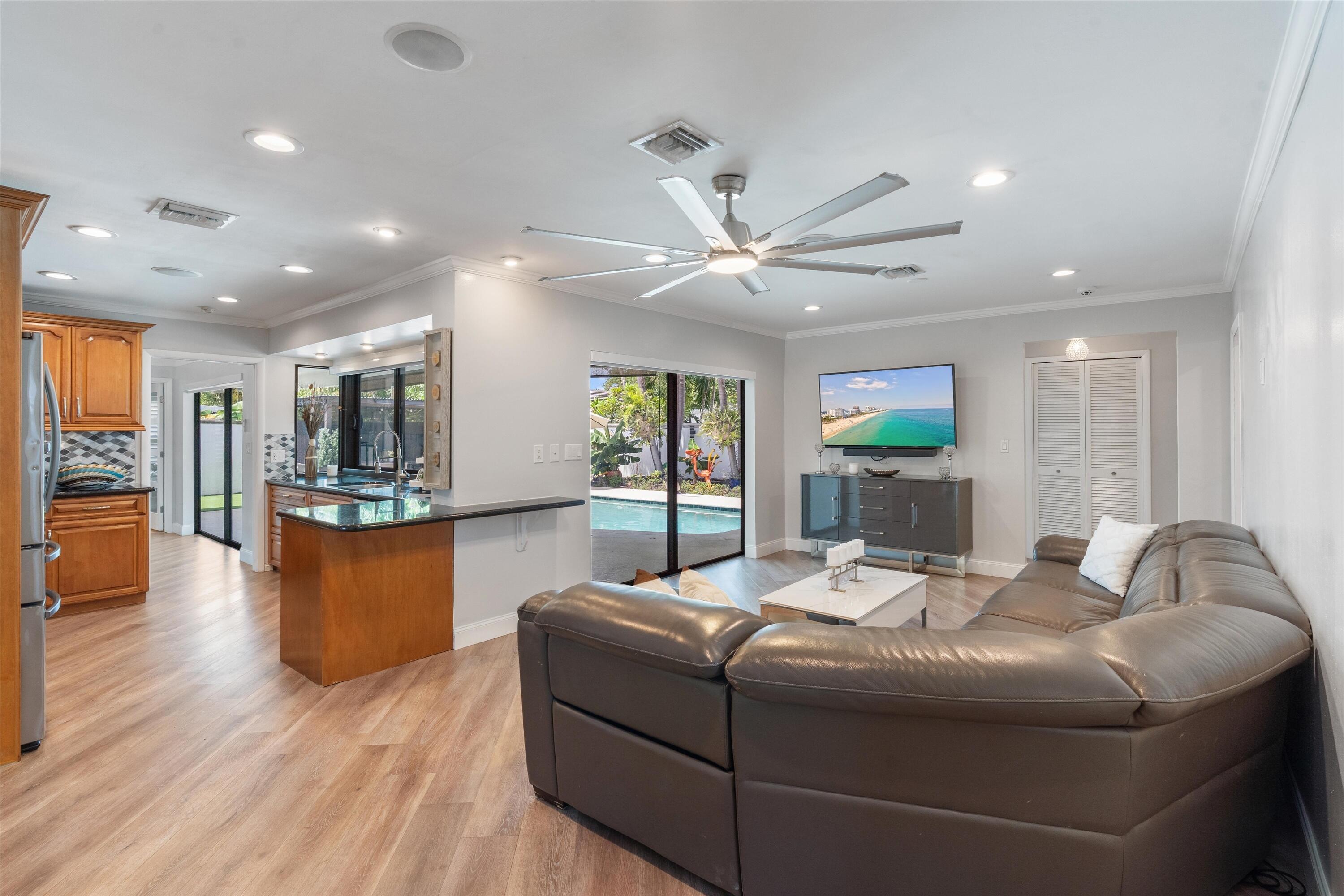 1107 SE 14TH, Deerfield Beach FL 33441