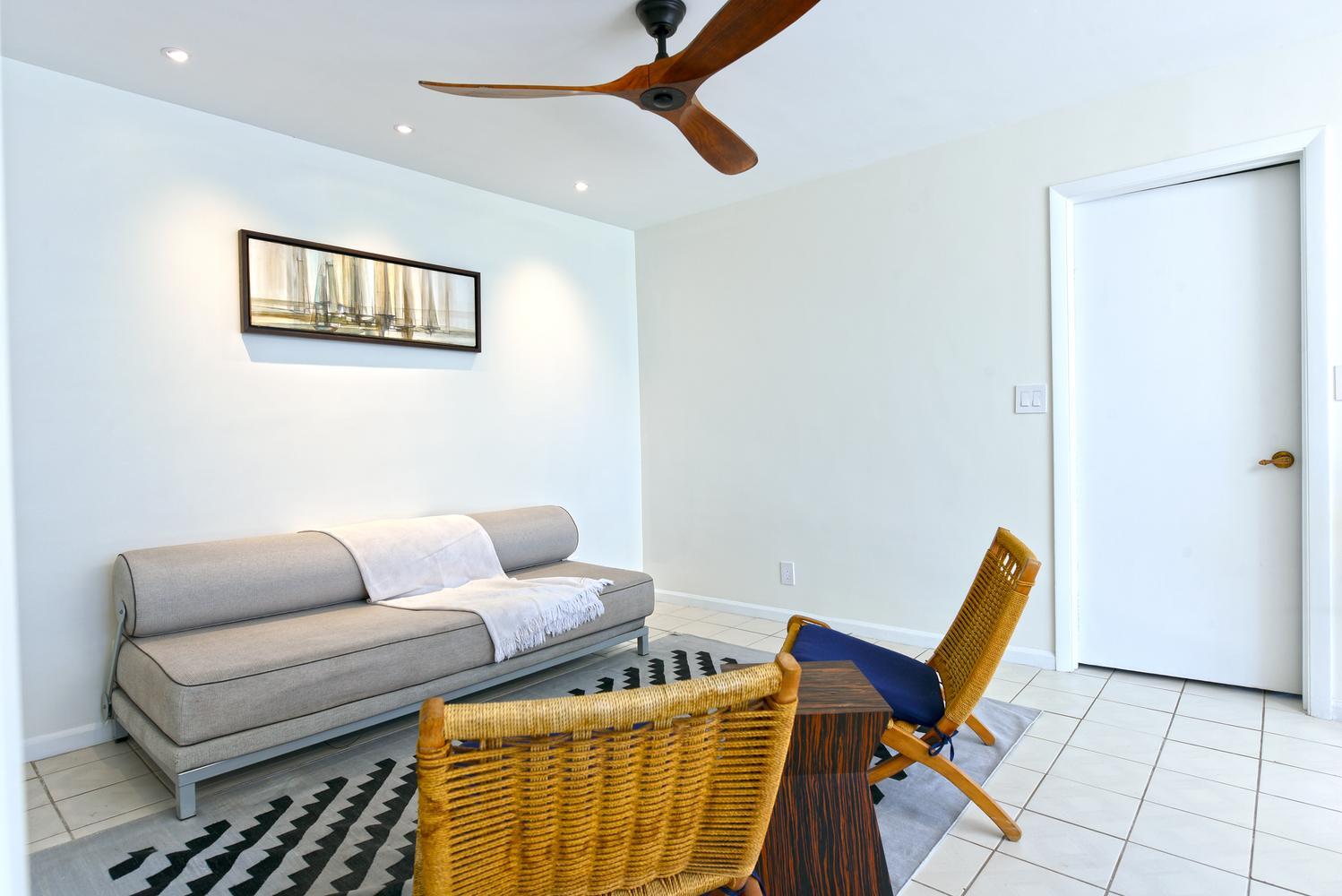 1172 HILLSBORO MILE #3-3, Hillsboro Beach FL 33062