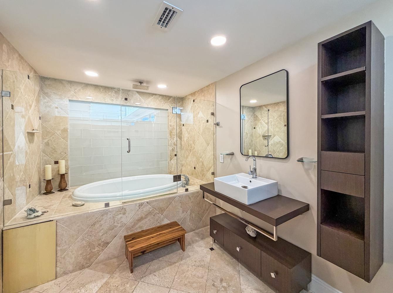 1172 HILLSBORO MILE #3-3, Hillsboro Beach FL 33062