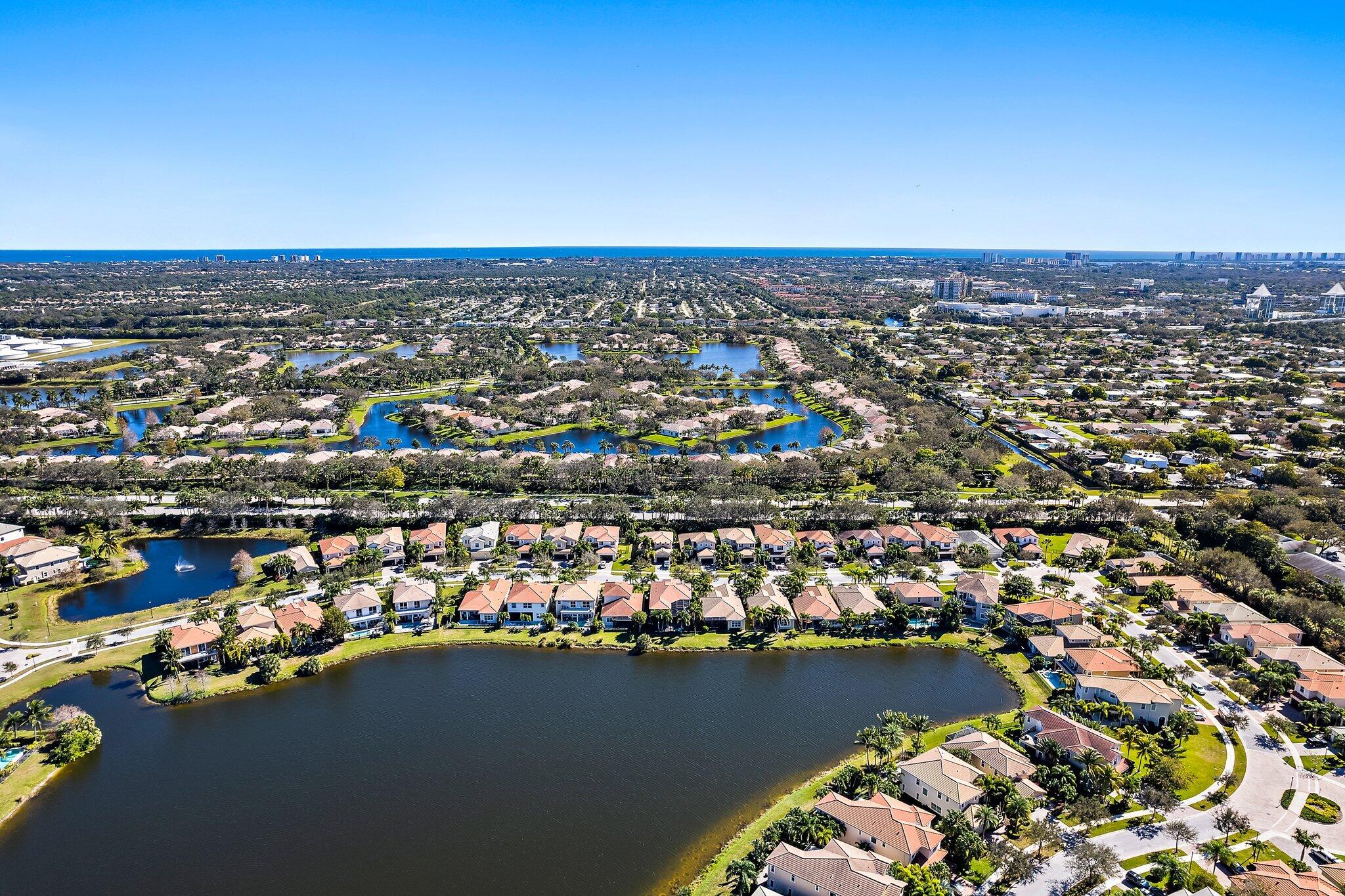 12140 AVILES, Palm Beach Gardens FL 33418
