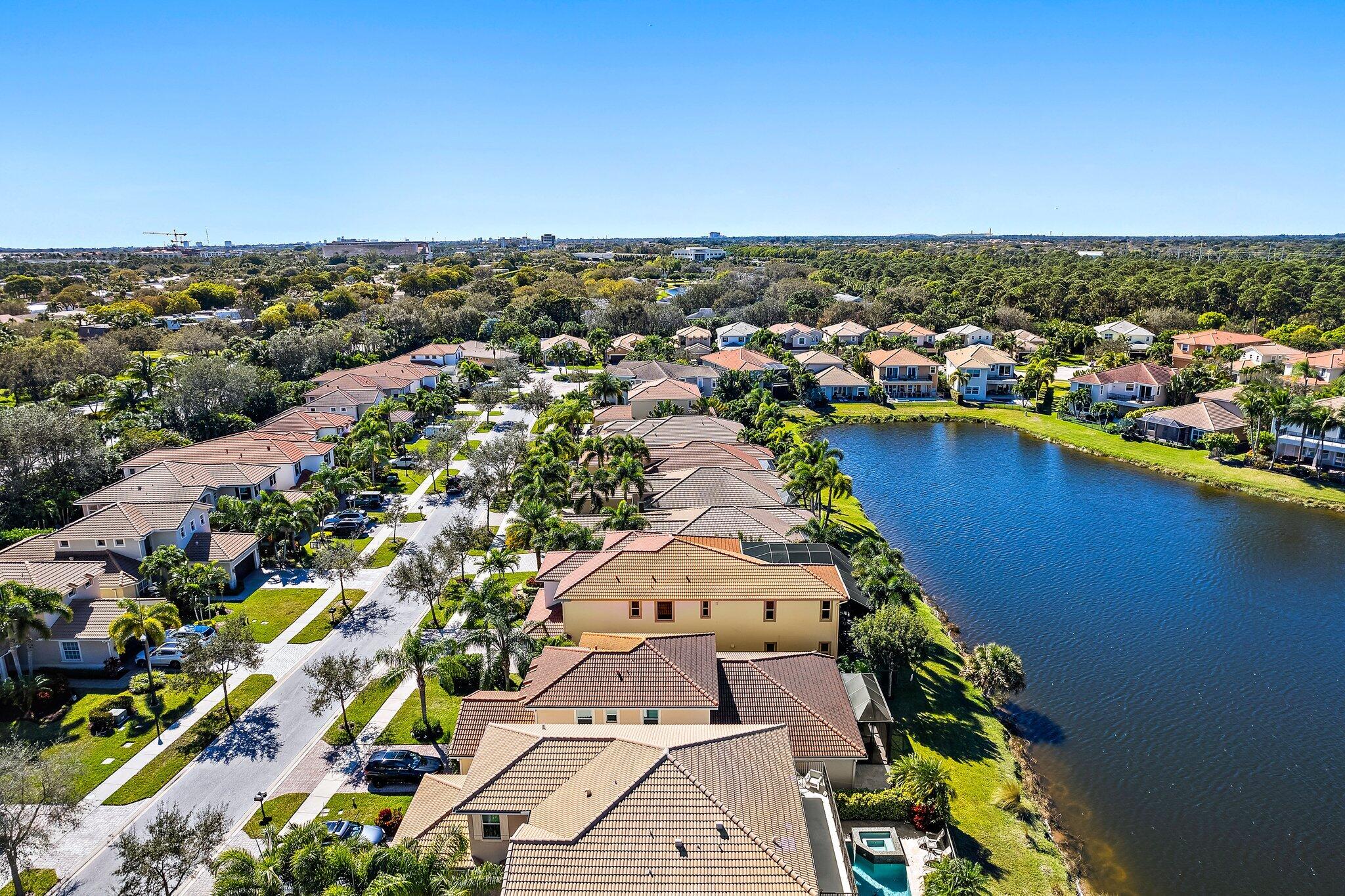 12140 AVILES, Palm Beach Gardens FL 33418