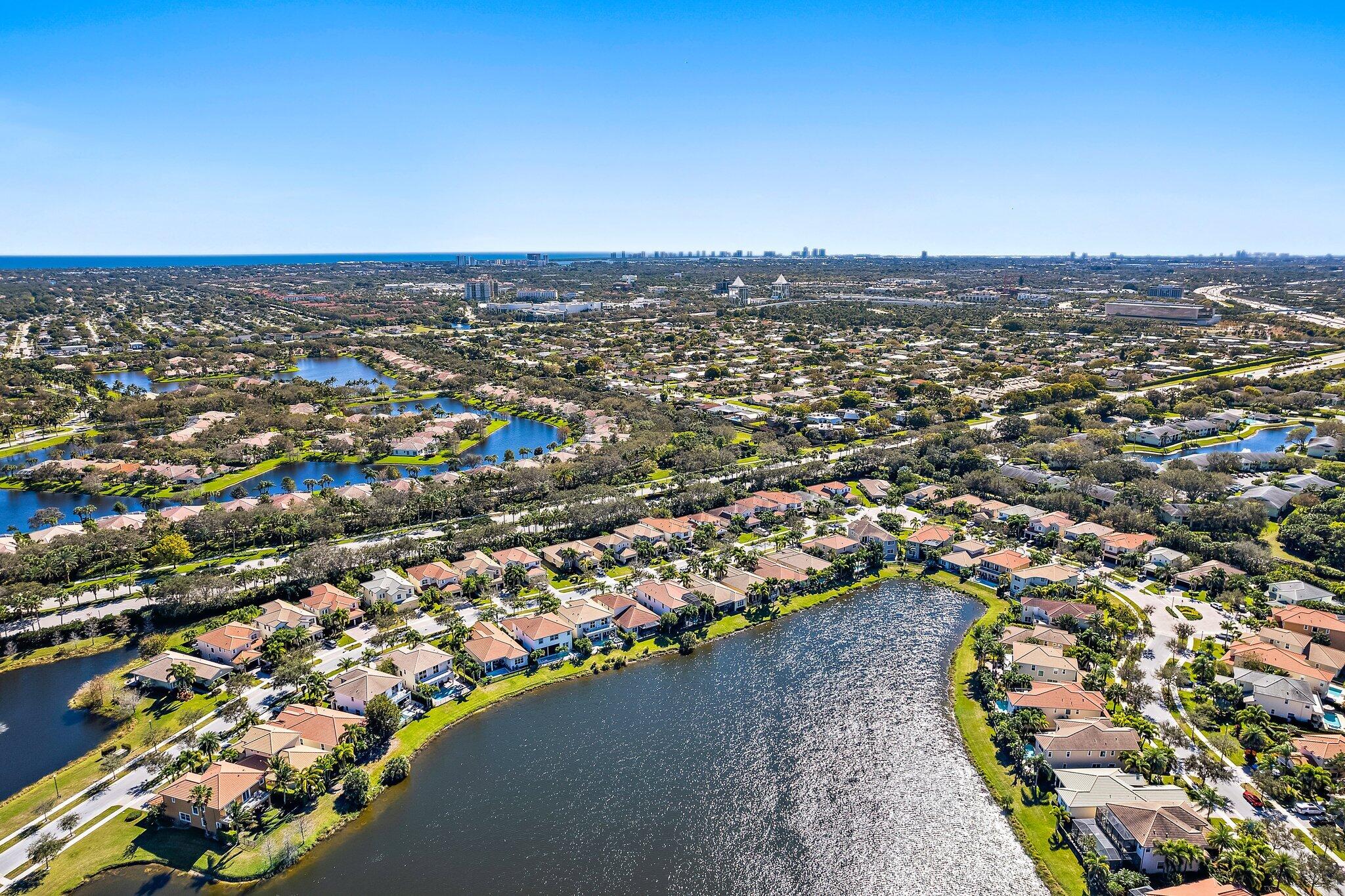 12140 AVILES, Palm Beach Gardens FL 33418