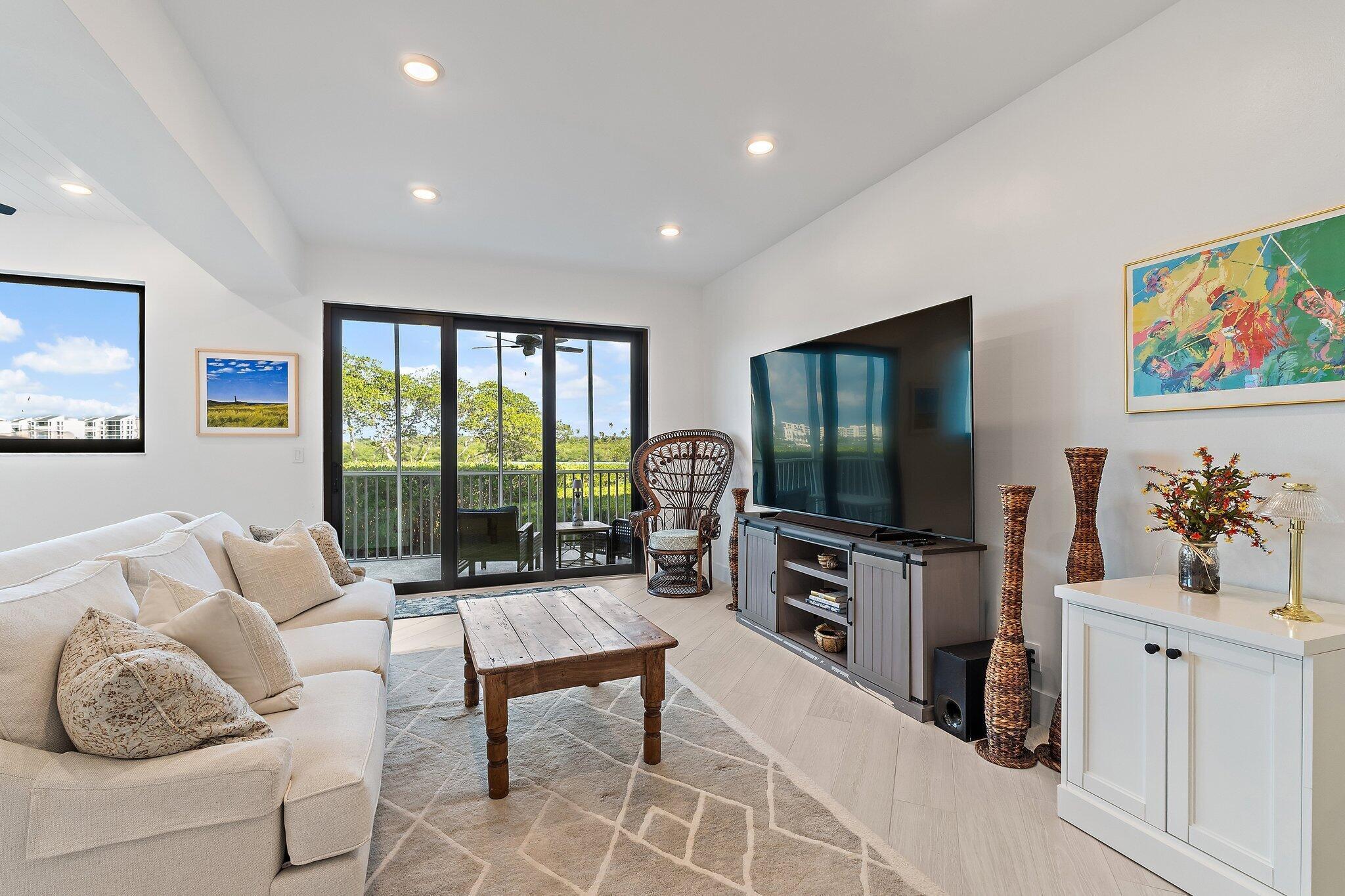 200 WATERWAY #105, Tequesta FL 33469
