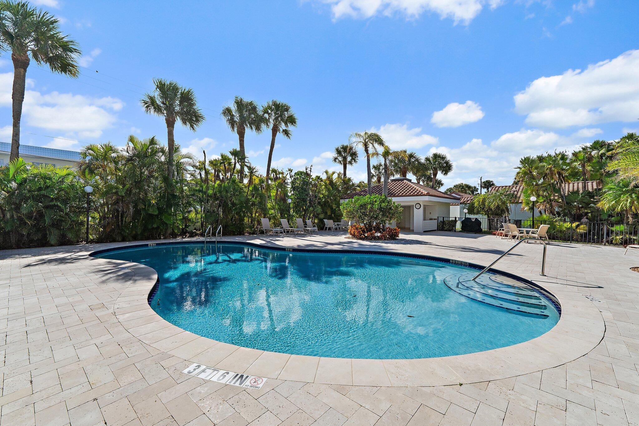 200 WATERWAY #105, Tequesta FL 33469