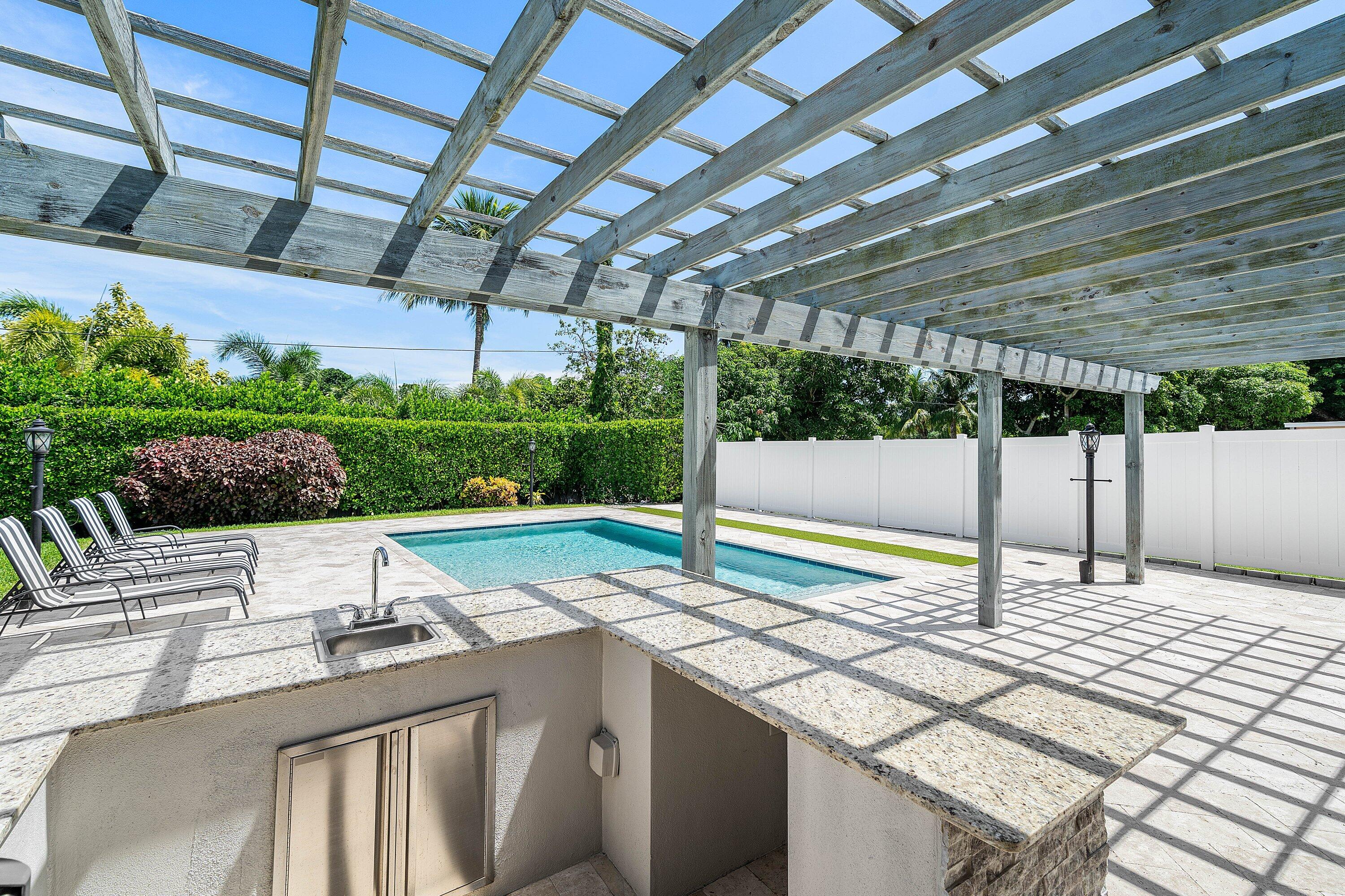 3616 SE 2nd, Boynton Beach FL 33435