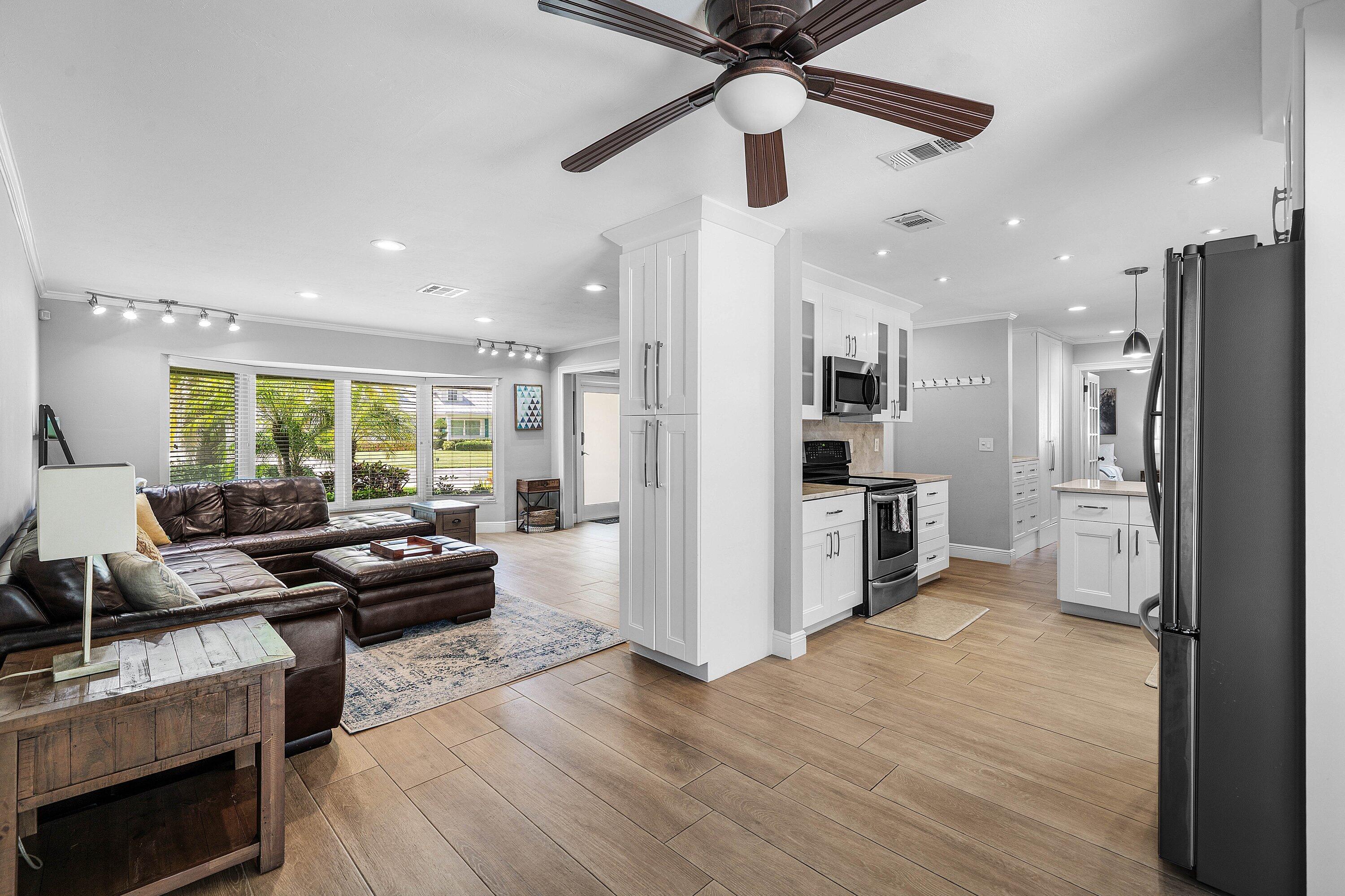 3616 SE 2nd, Boynton Beach FL 33435