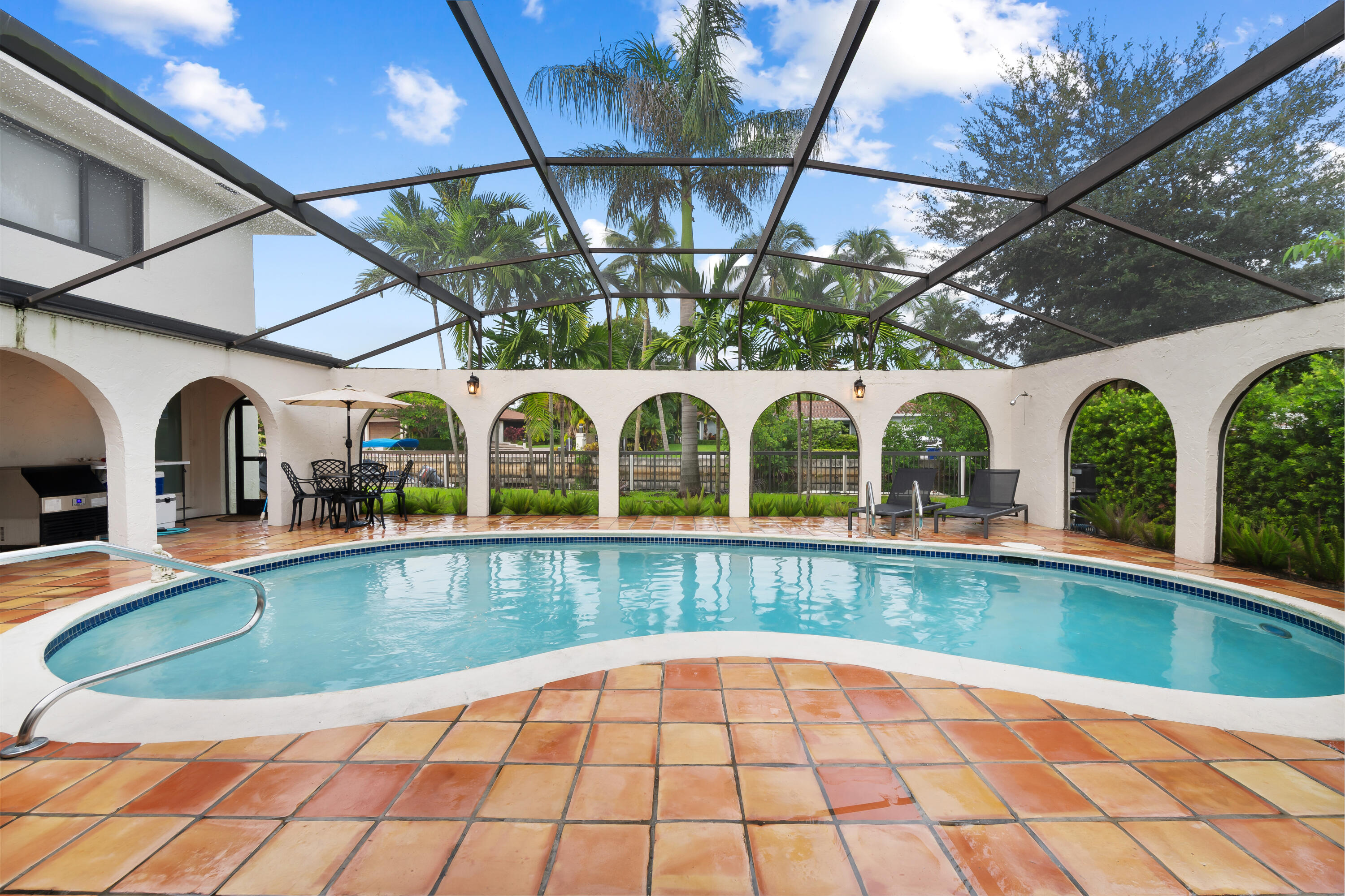 2461 SW 27TH, Fort Lauderdale FL 33312