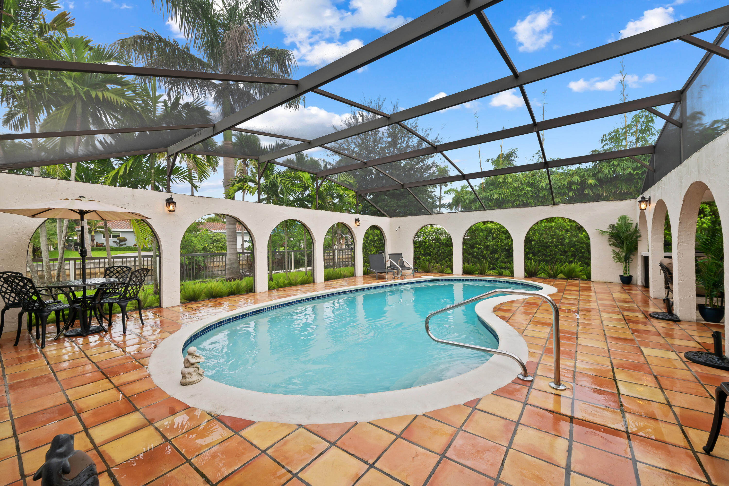 2461 SW 27TH, Fort Lauderdale FL 33312