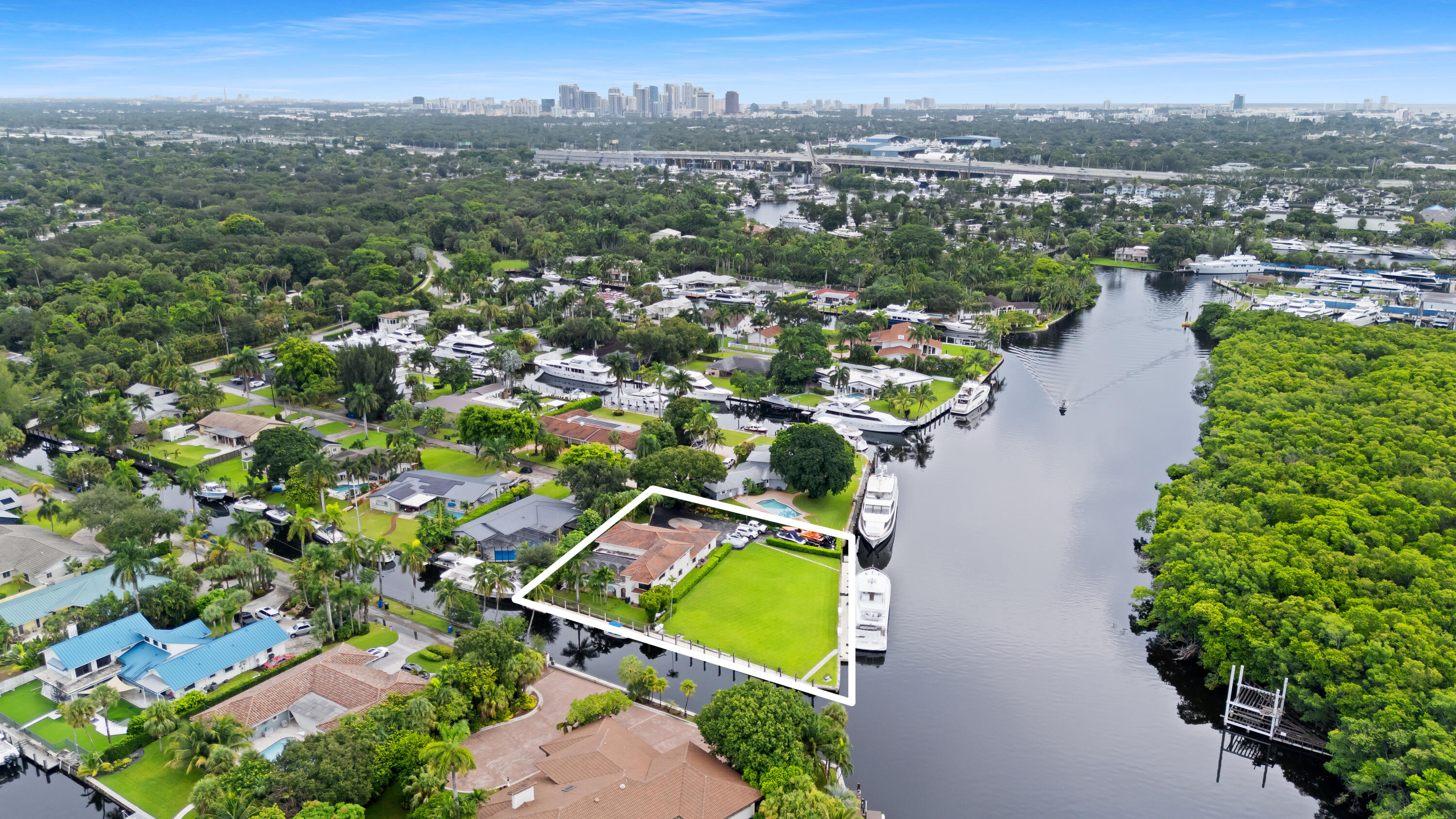 2461 SW 27TH, Fort Lauderdale FL 33312