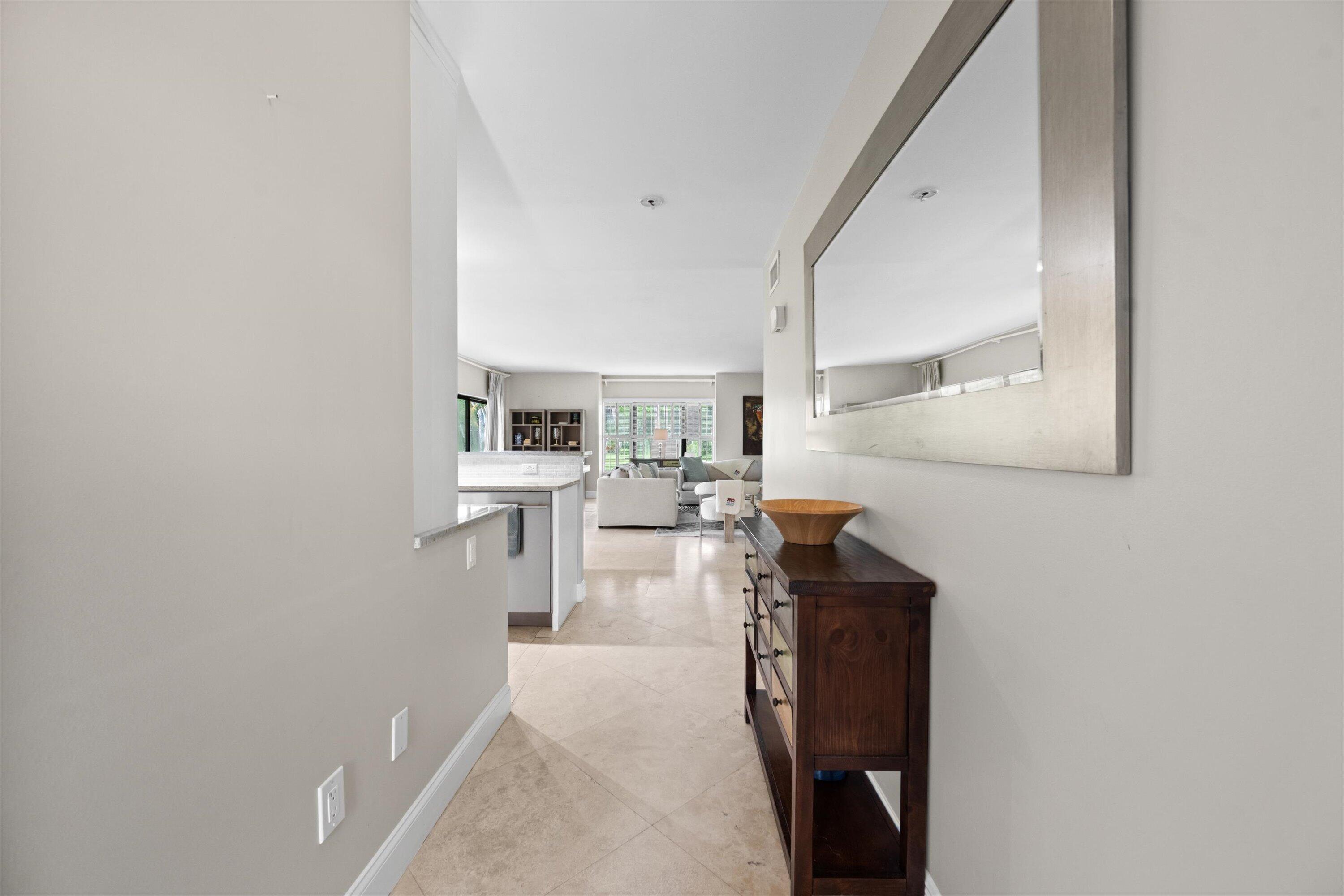 13329 Polo Club #105, Wellington FL 33414