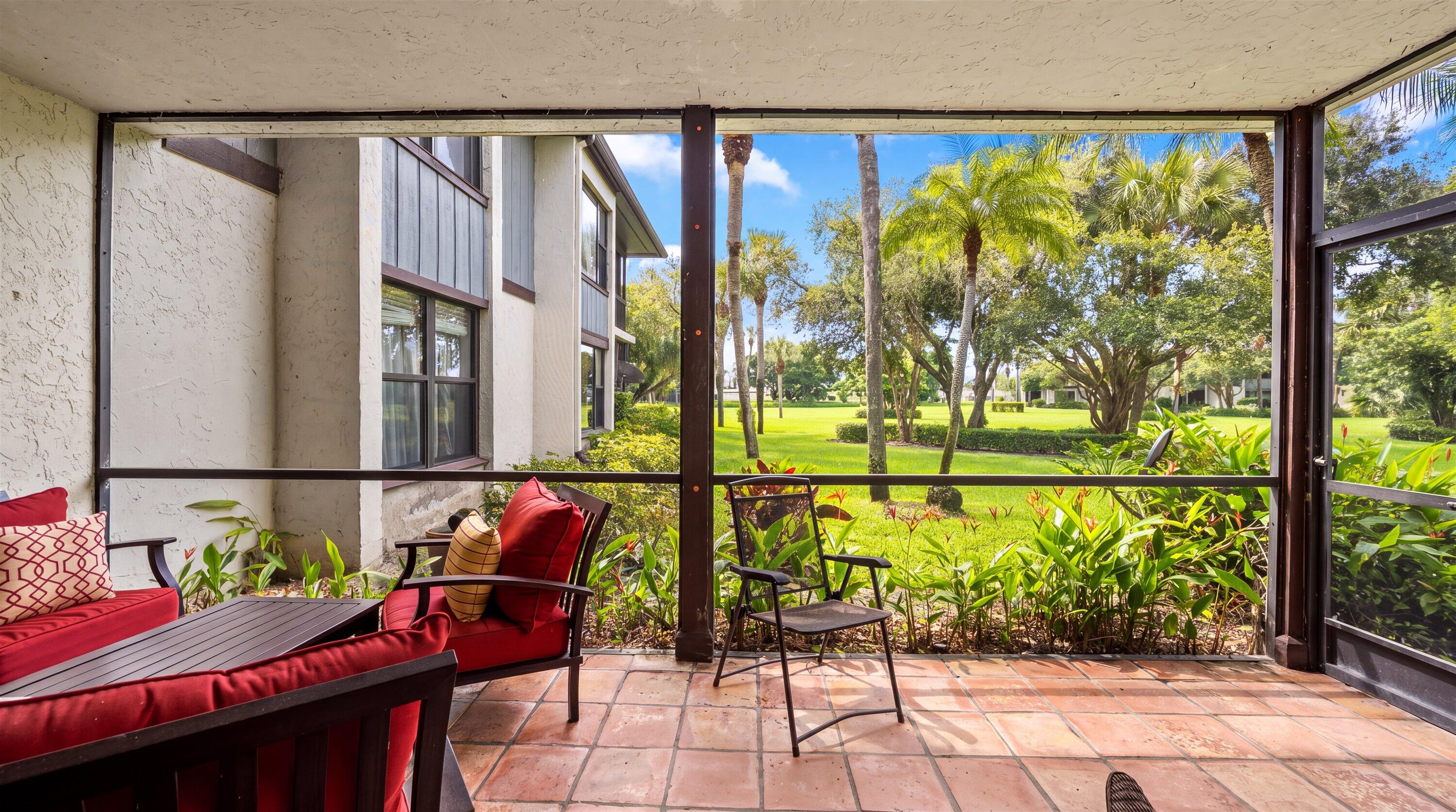 13329 Polo Club #105, Wellington FL 33414