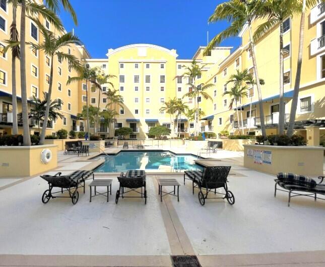 8395 SW 73RD #423, Miami FL 33143