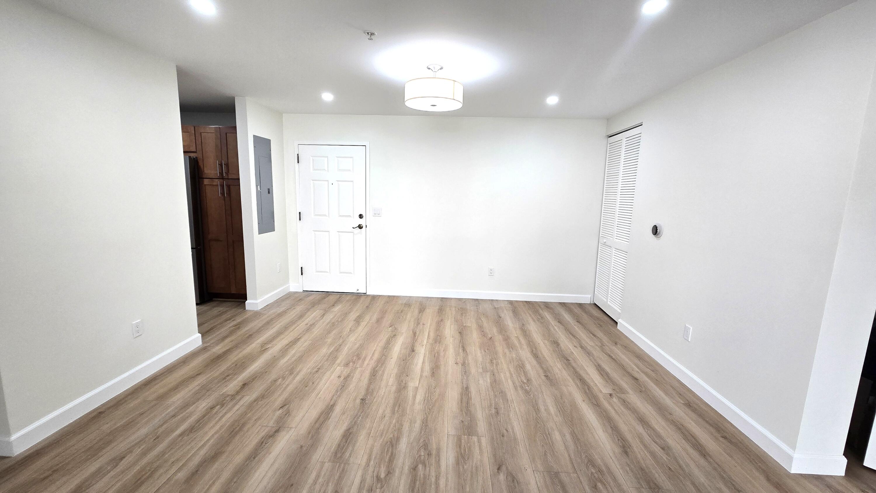 8395 SW 73RD #423, Miami FL 33143
