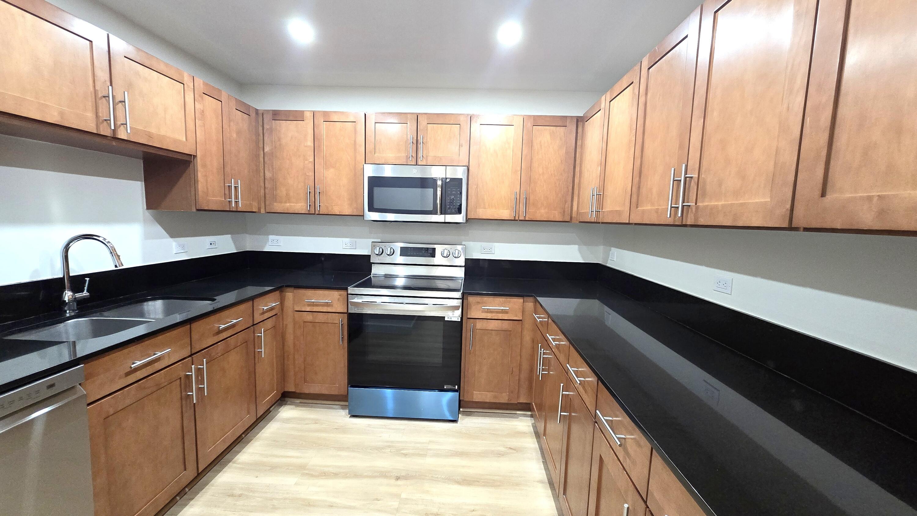 8395 SW 73RD #423, Miami FL 33143