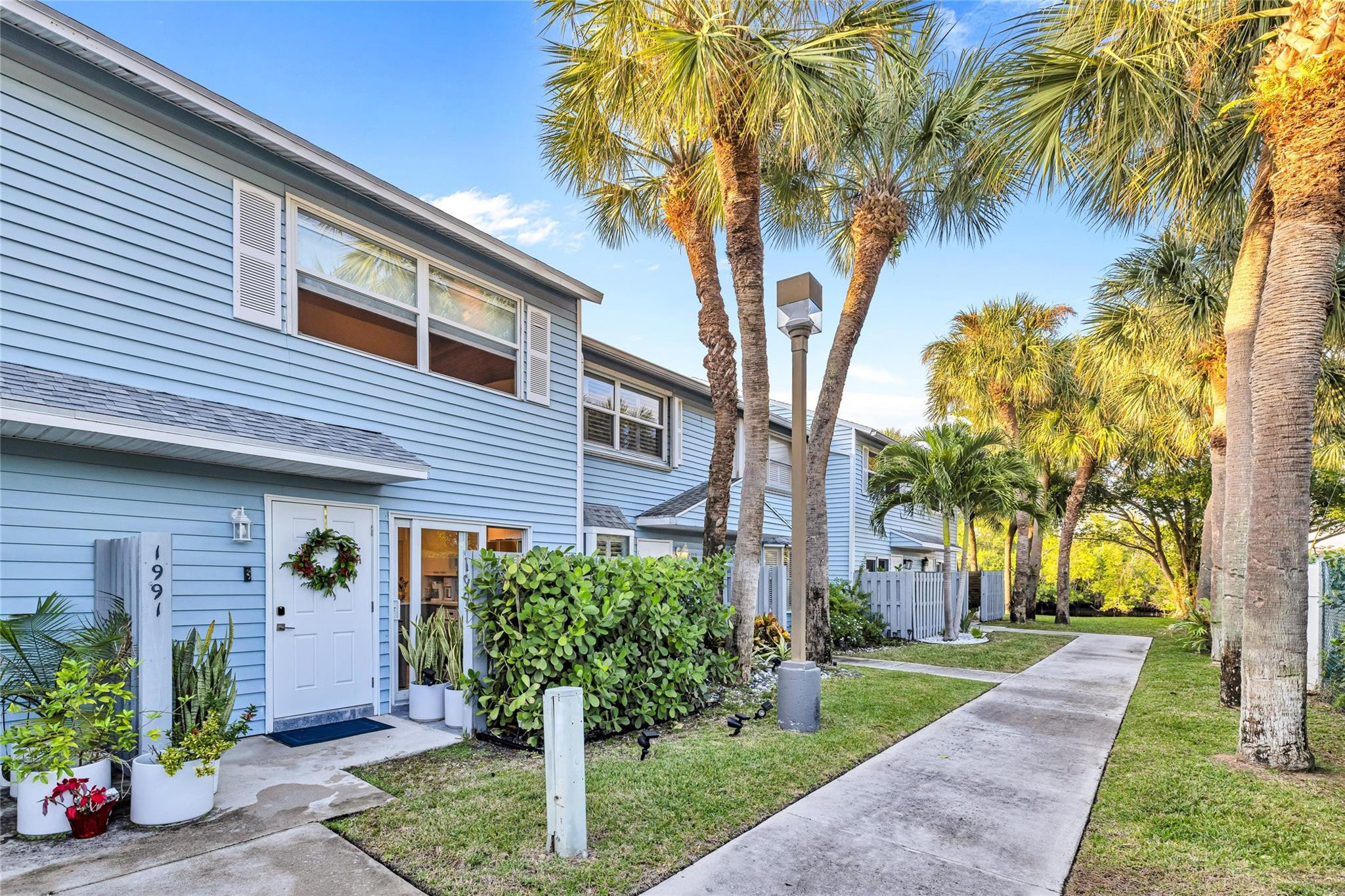 1991 NE 15th, Fort Lauderdale FL 33305