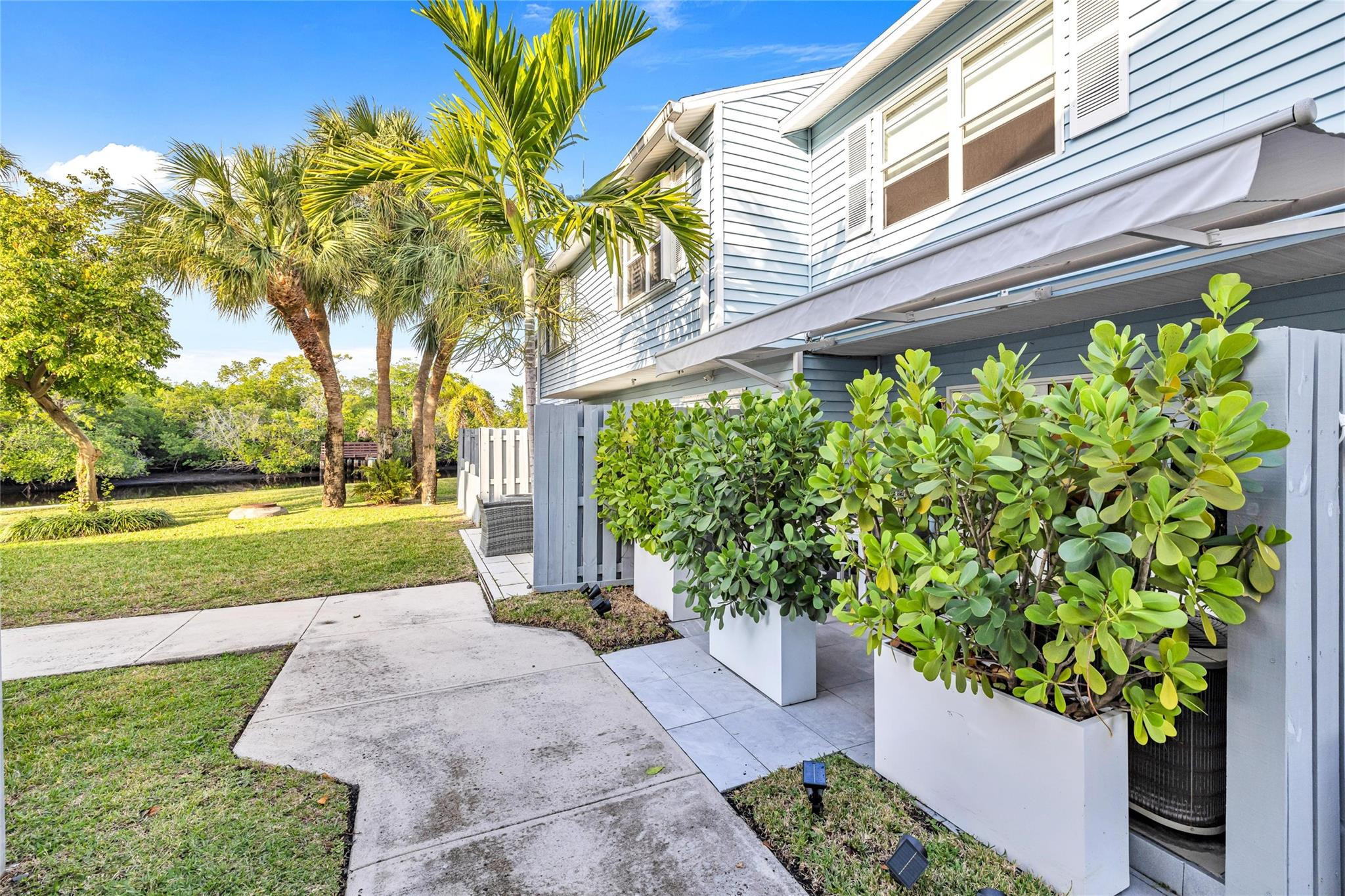 1991 NE 15th, Fort Lauderdale FL 33305