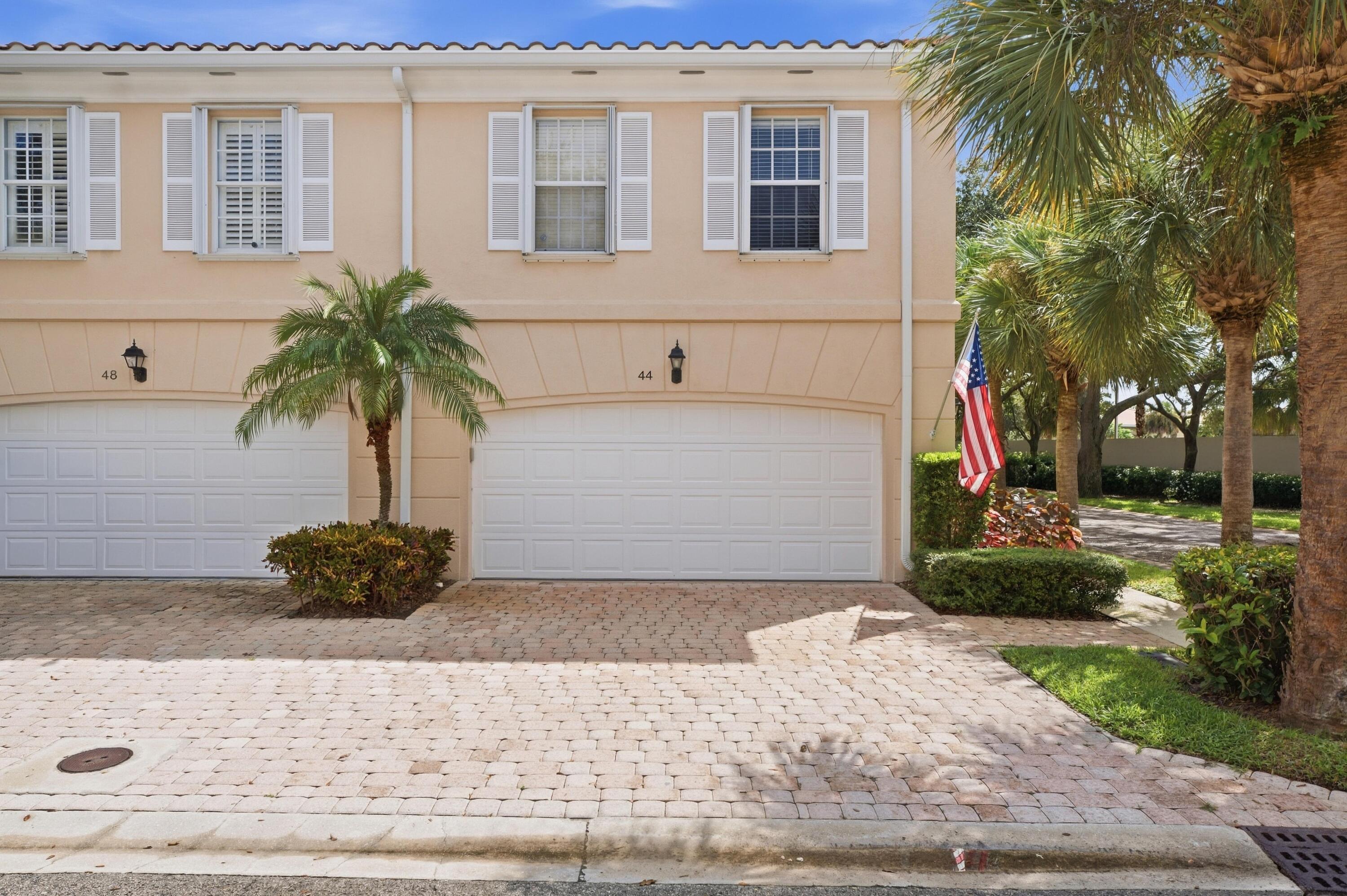 44 LIVE OAK, Tequesta FL 33469