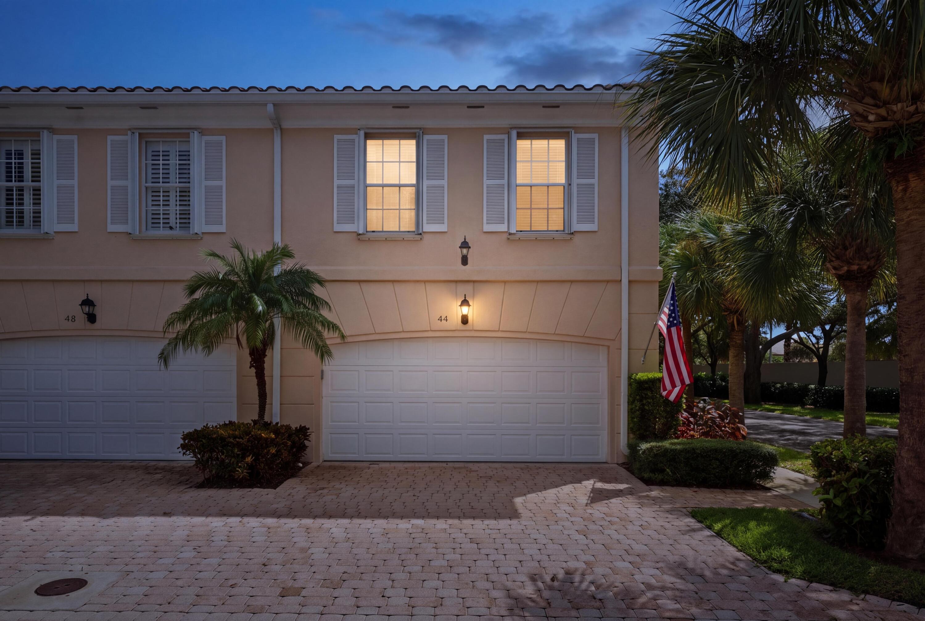 44 LIVE OAK, Tequesta FL 33469
