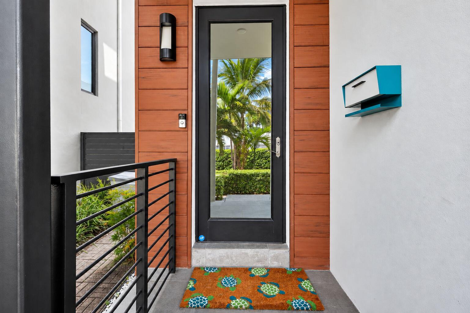 336 Balboa, Hollywood FL 33019