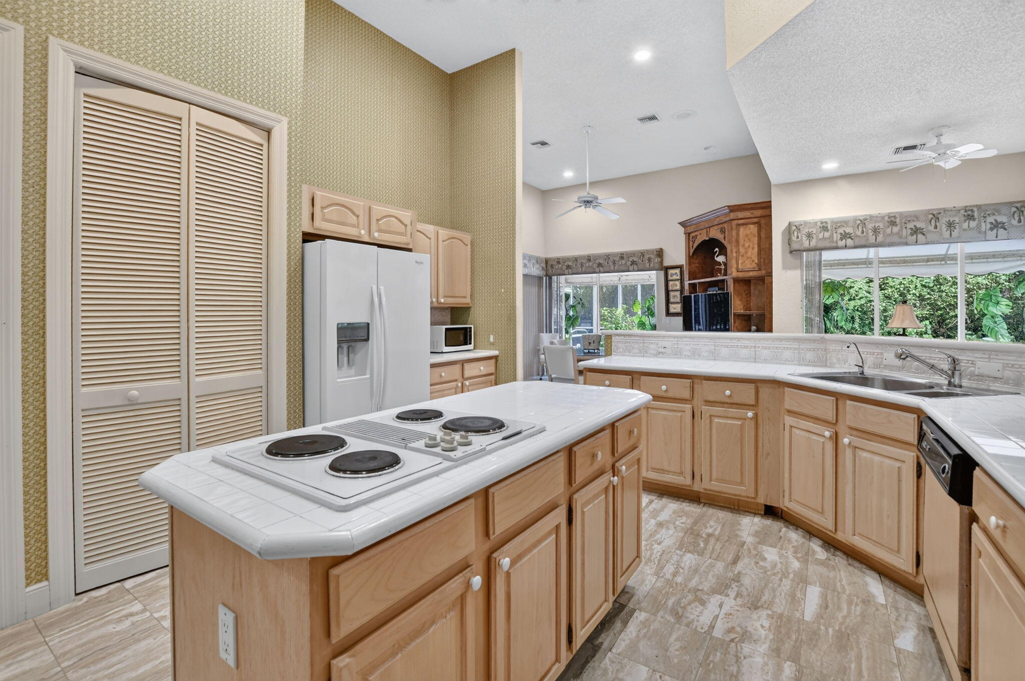 6243 NW 23rd, Boca Raton FL 33496