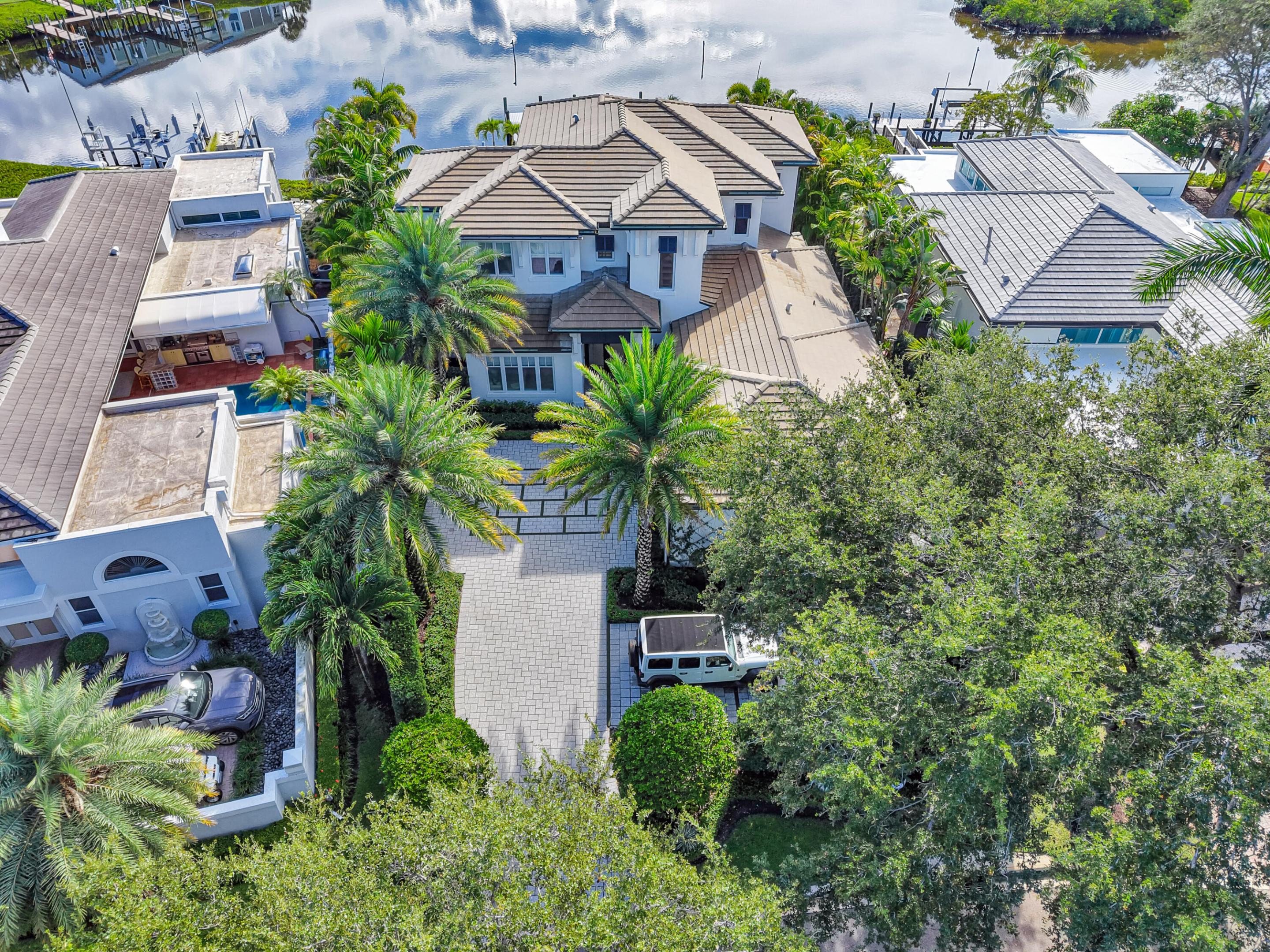 130 Waters Edge, Jupiter FL 33477