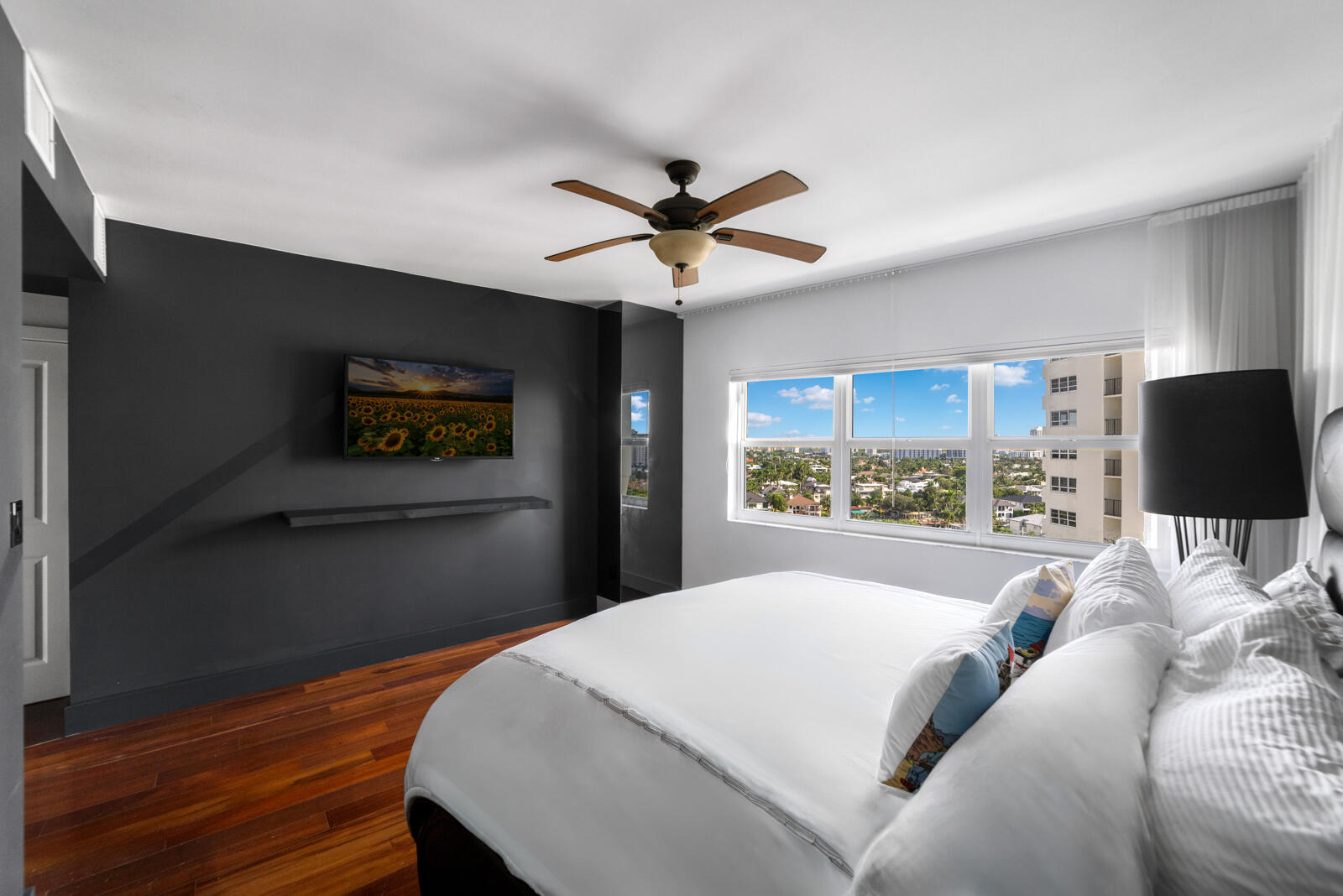 333 Sunset #1005, Fort Lauderdale FL 33301