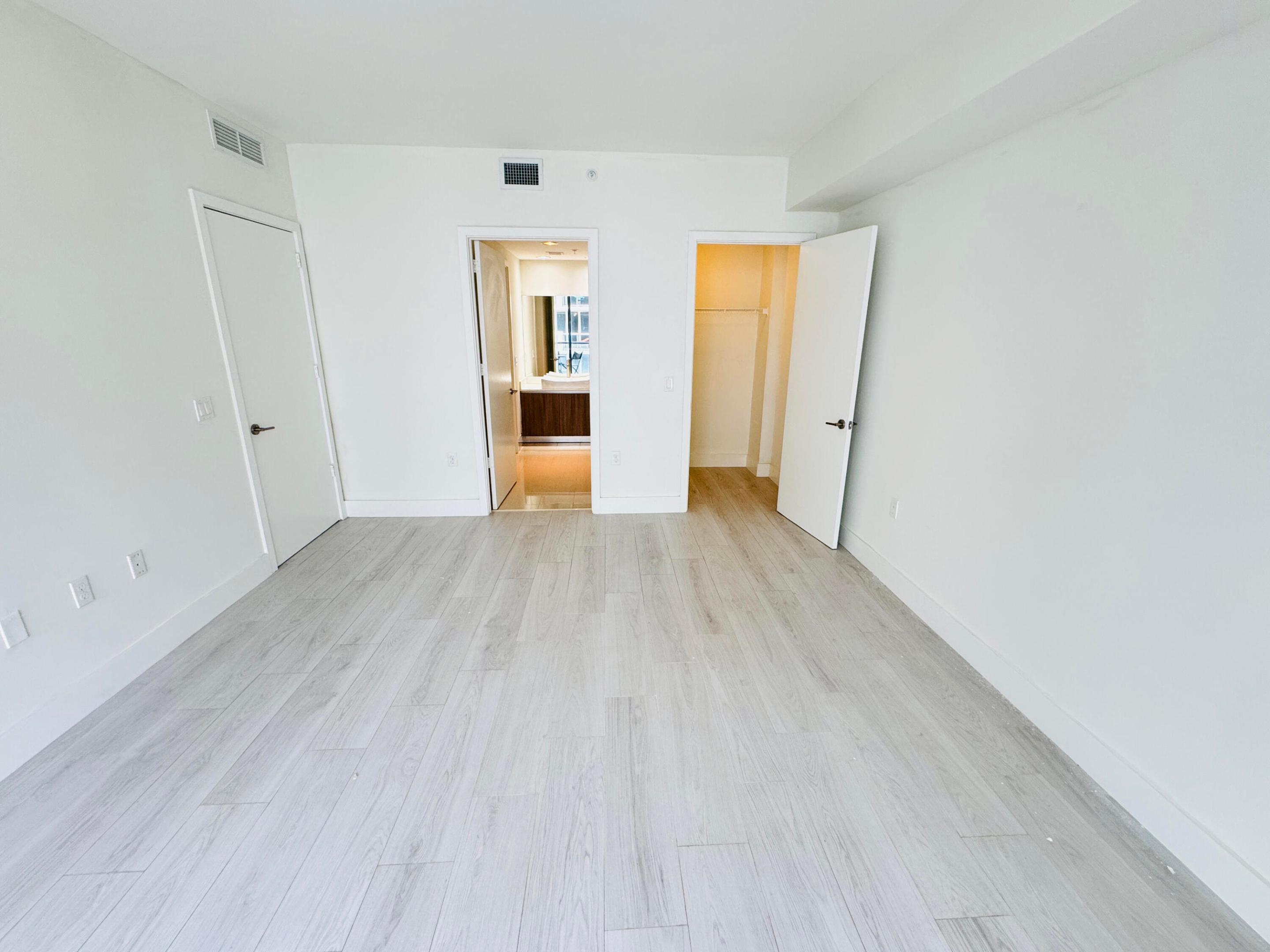 201 SW 17TH #603, Miami FL 33129
