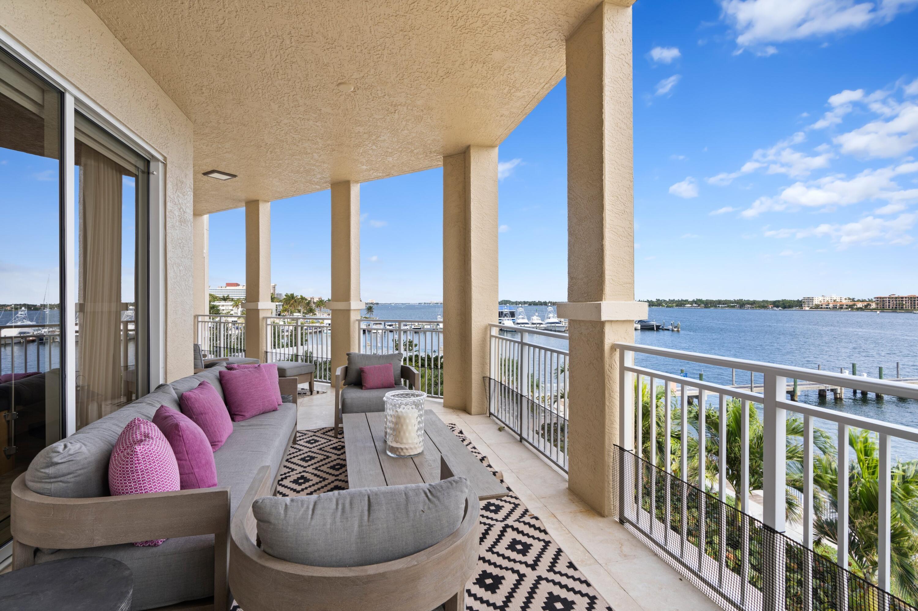 622 N Flagler #204, West Palm Beach FL 33401
