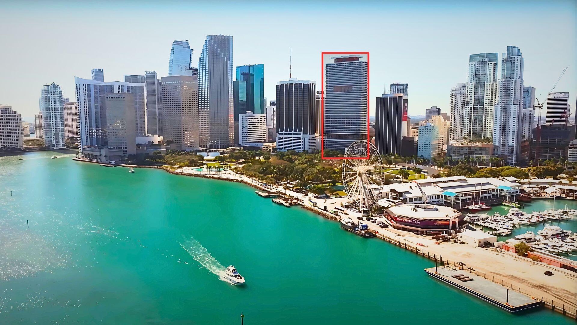 50 Biscayne #4503, Miami FL 33132