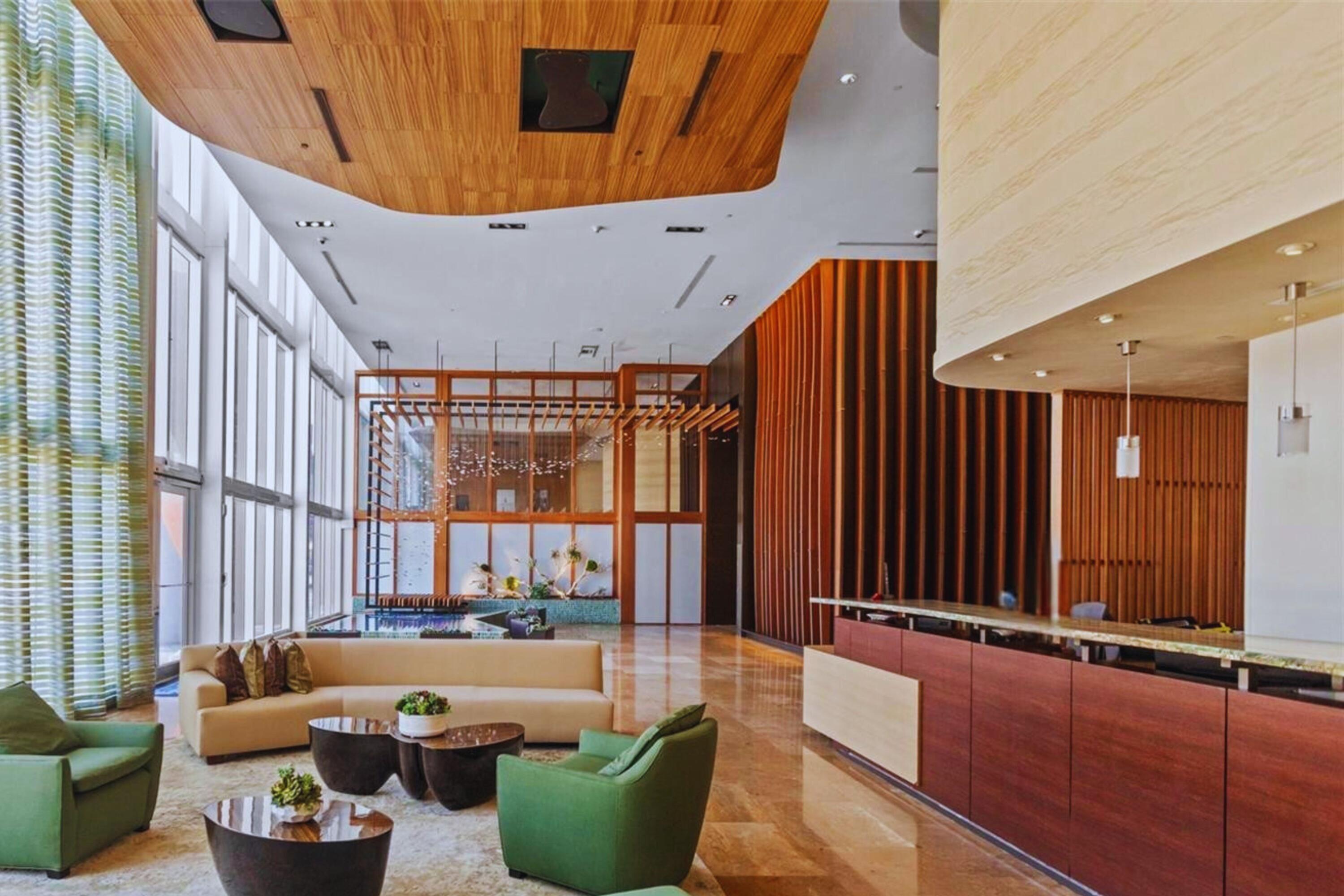 50 Biscayne #4503, Miami FL 33132
