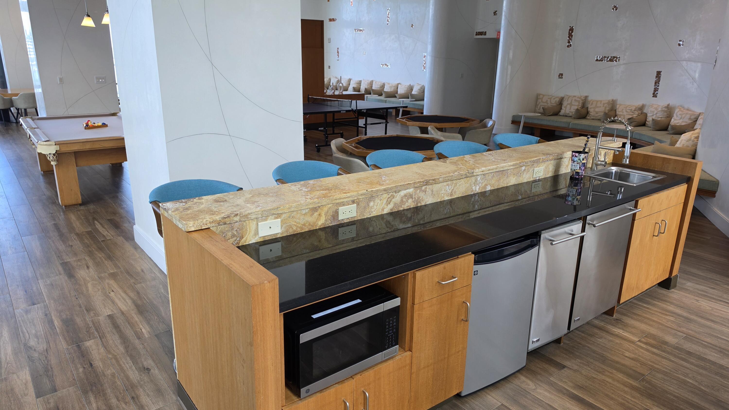 50 Biscayne #4503, Miami FL 33132