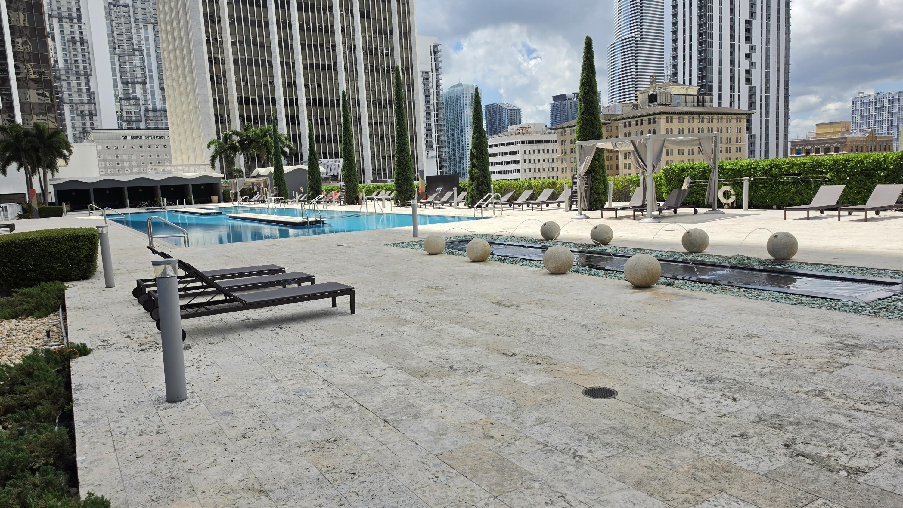 50 Biscayne #4503, Miami FL 33132
