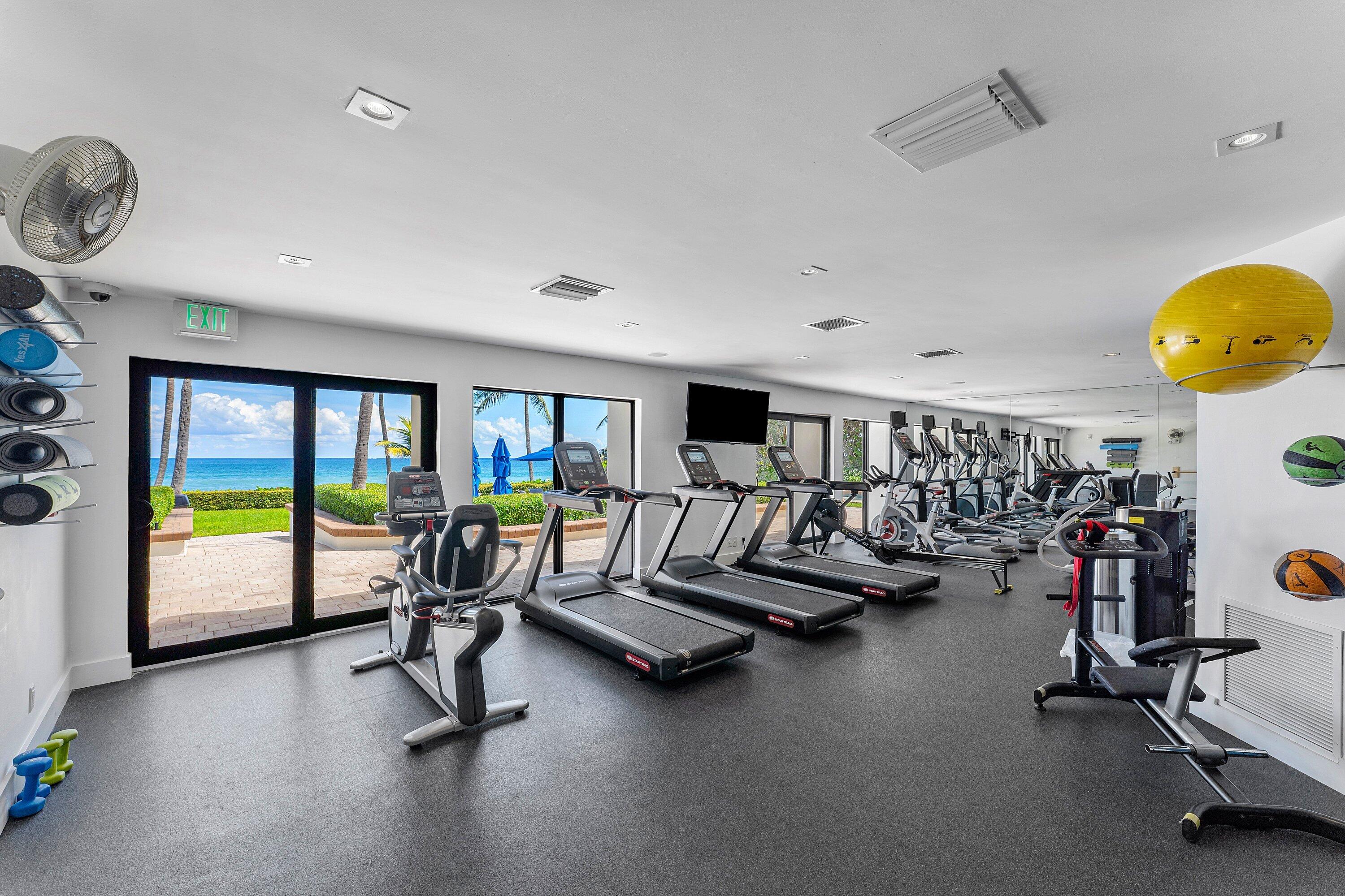3420 S Ocean #PH-W, Highland Beach FL 33487